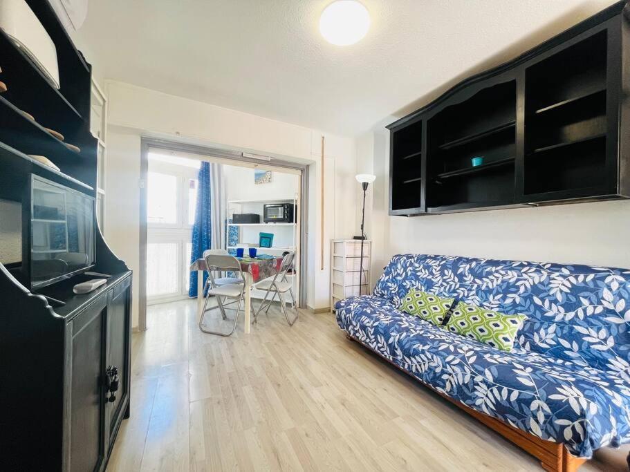 Apartamento Pequeno Apto. Familiar A Pasos Del Mar *
