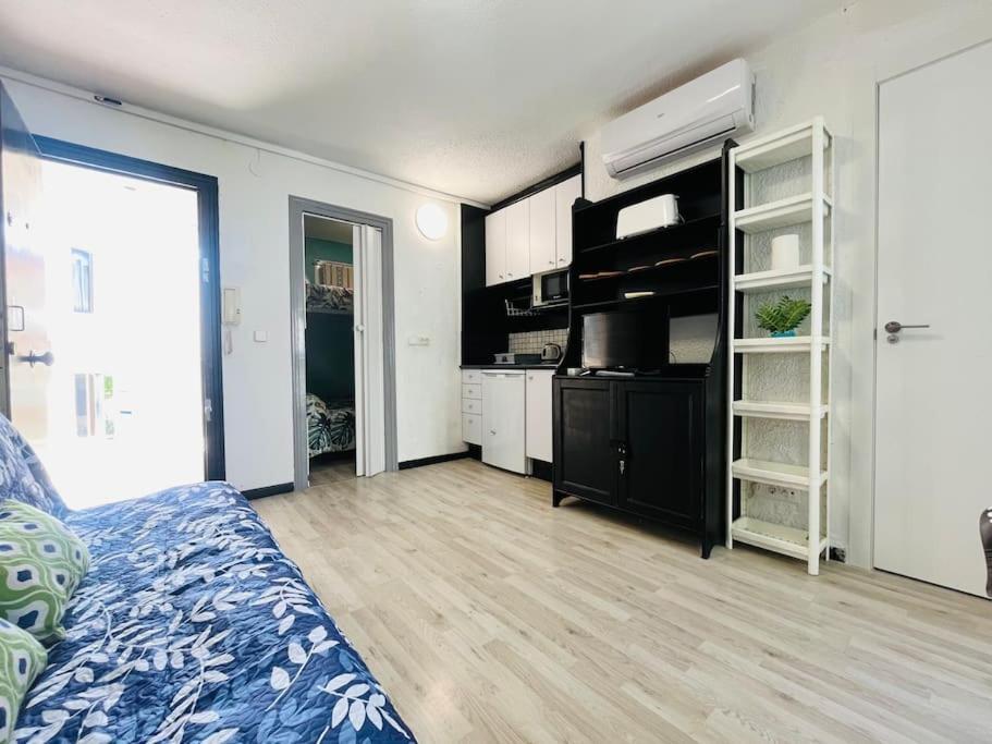 Apartamento Pequeno Apto. Familiar A Pasos Del Mar