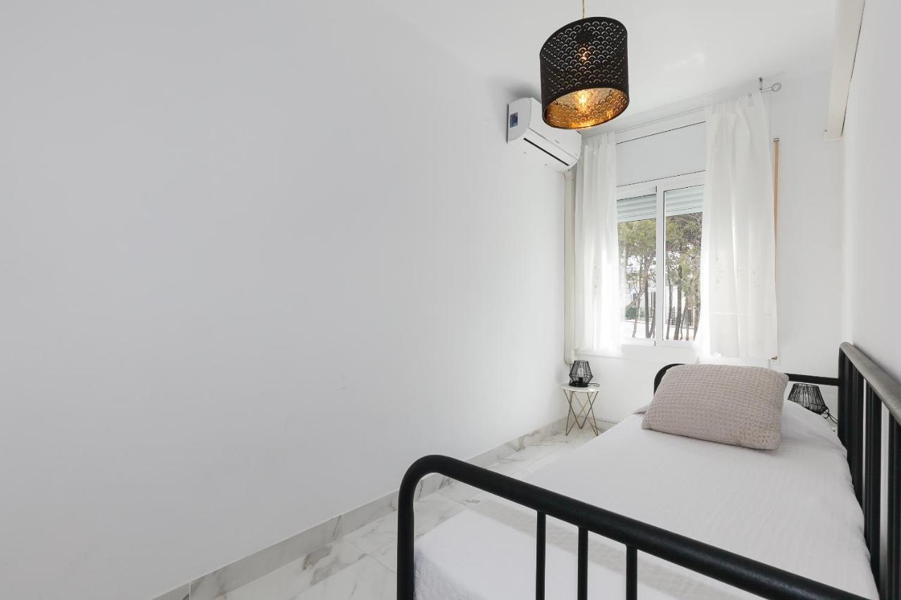 Uhc Llagari Apartamento *