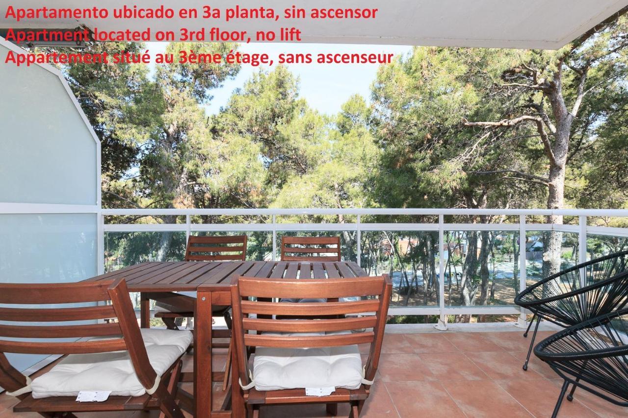 Uhc Llagari Apartamento