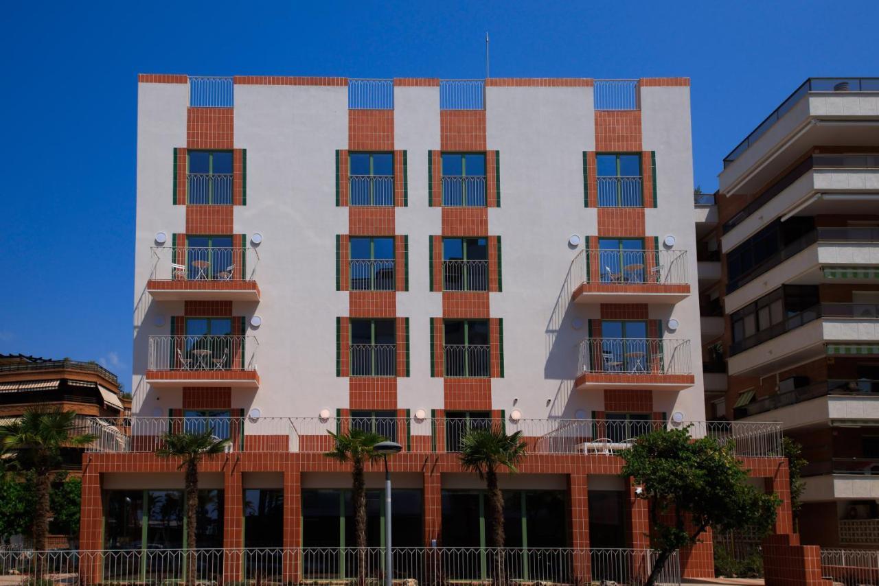 Terra Aurea Apartahotel 3*