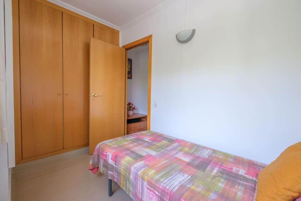 Appartement En Complejo Residencial, Con Piscina. *