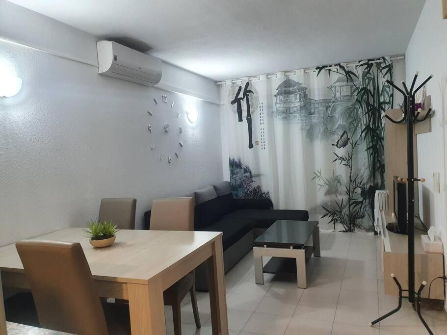Terraza, Wifi, Aire, Piscina, Golf * Salou