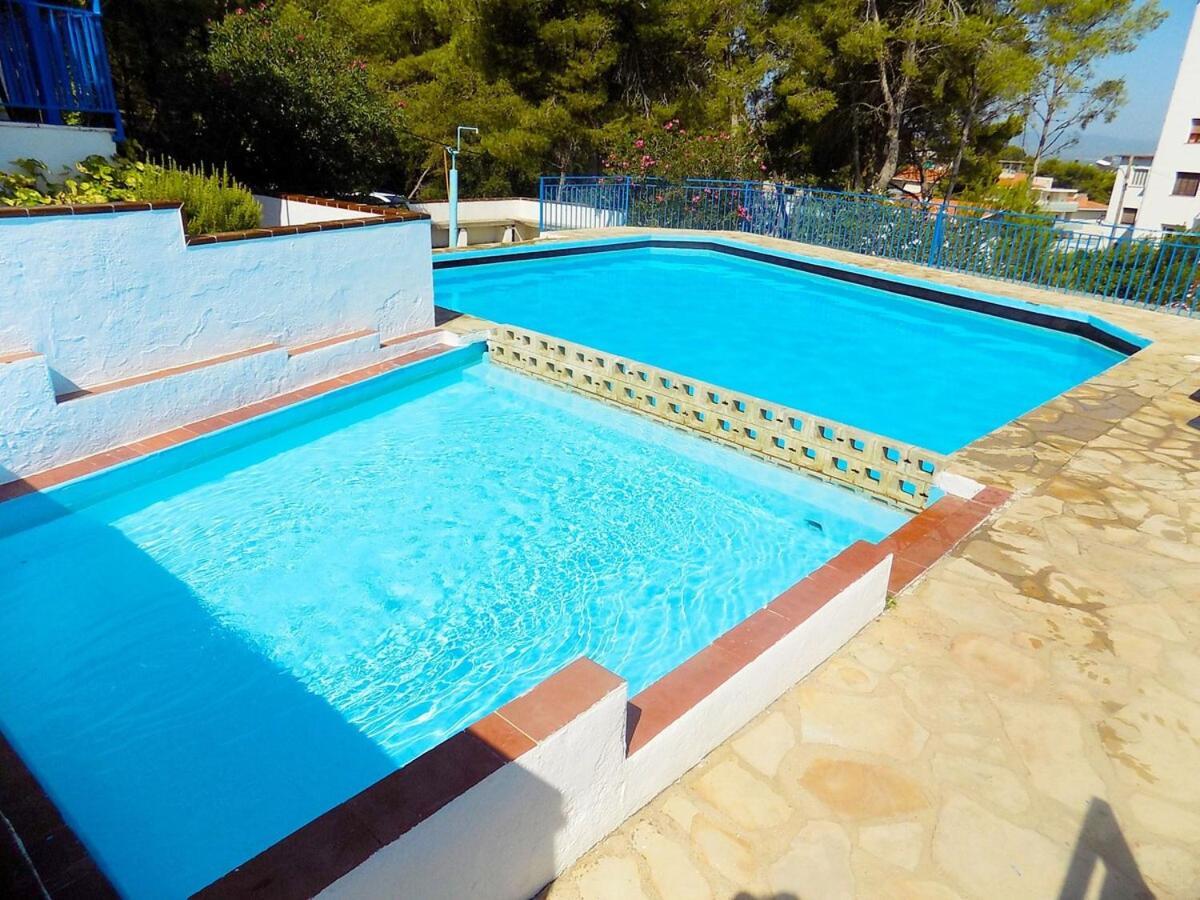 Apartsalou San Jordi *