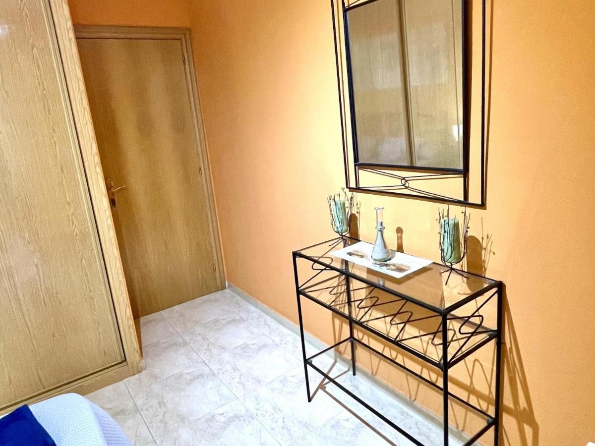 Apartbeach Golden Emma Junto Playa Y Parking