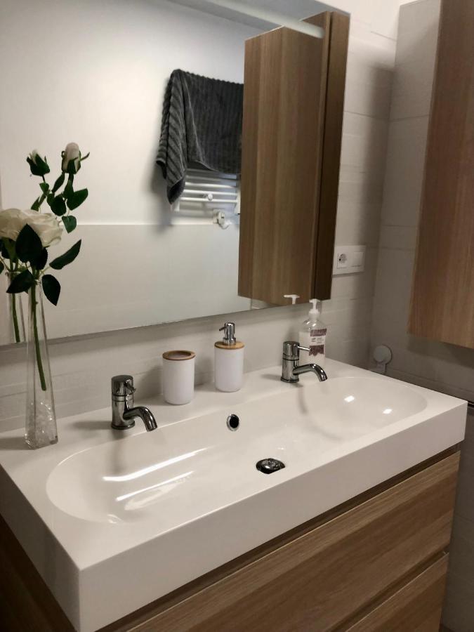 Familia, Amigos Y Playa Apartamento