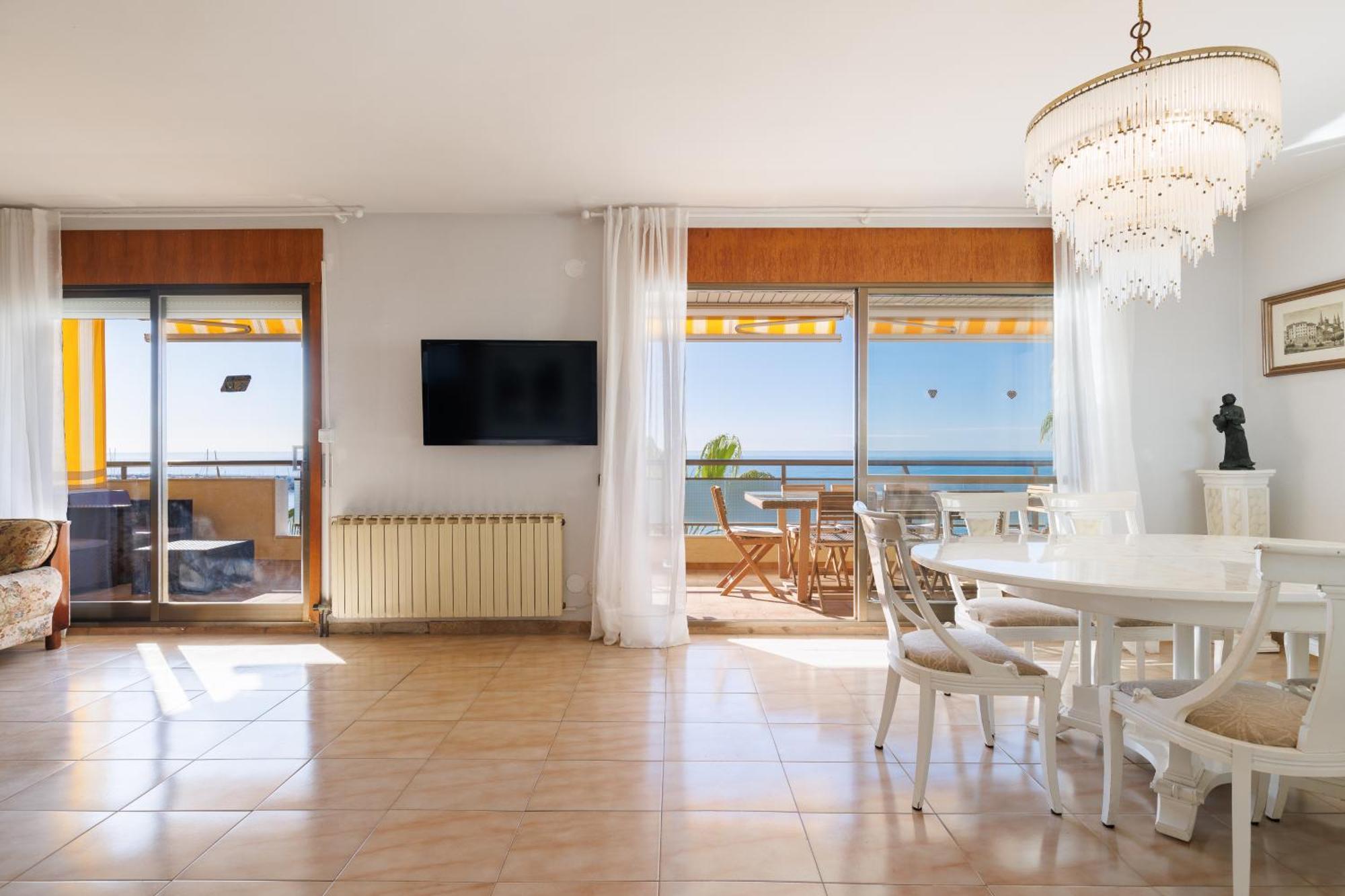 Appartement Apartamento Para 8 Sobre El Mar