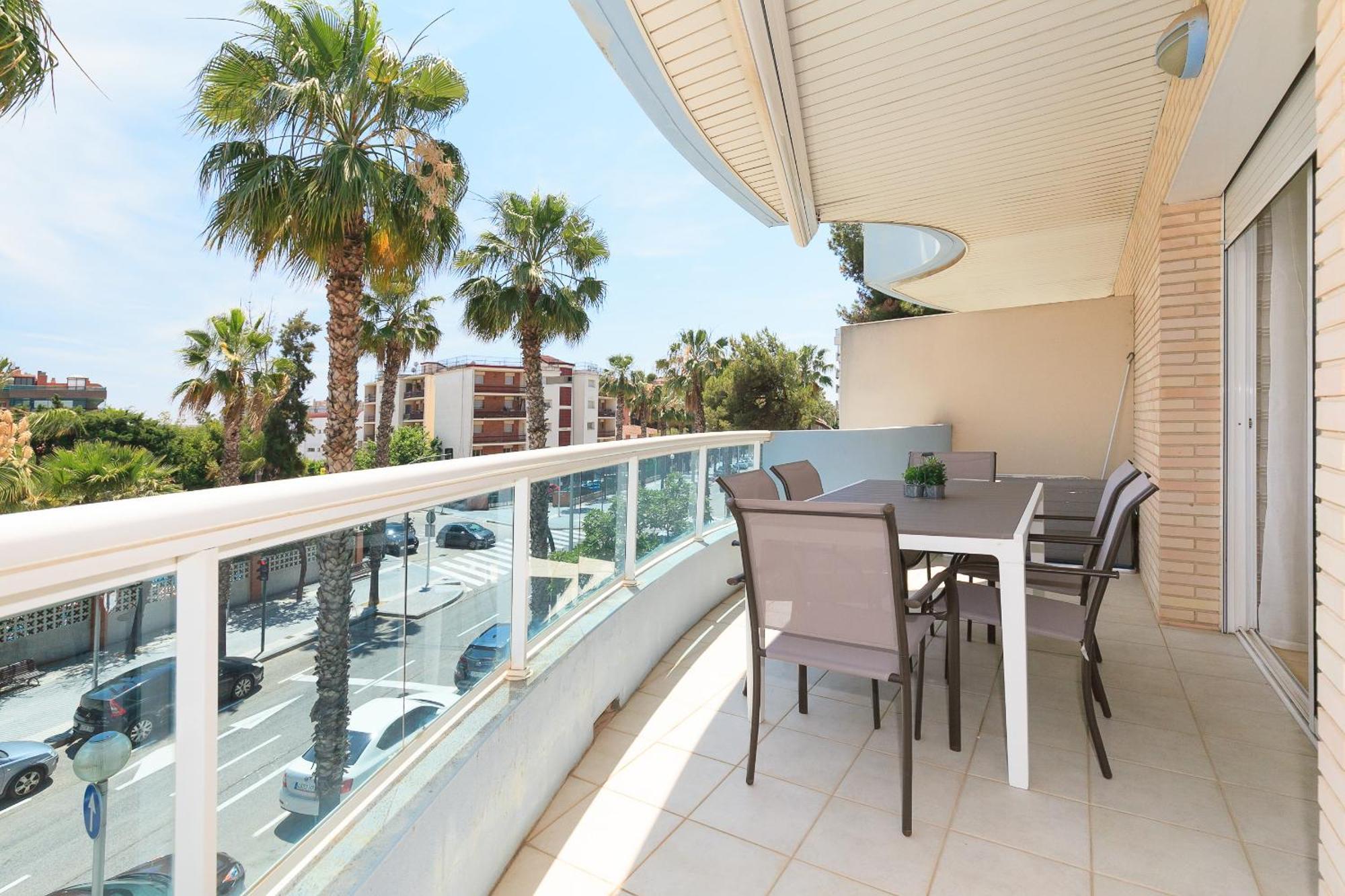 Uhc Els Pins Apartment Salou