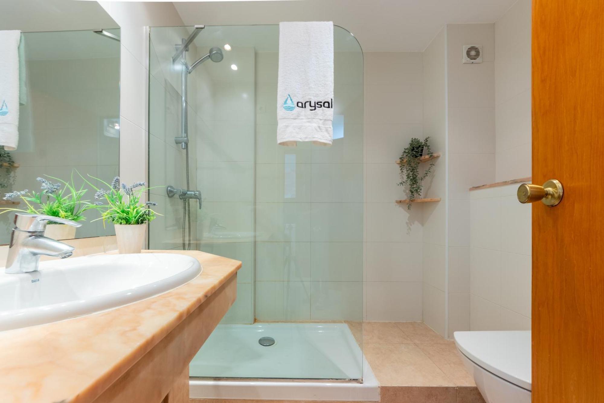 Novelty Ii Arysal 6 Apartamento *