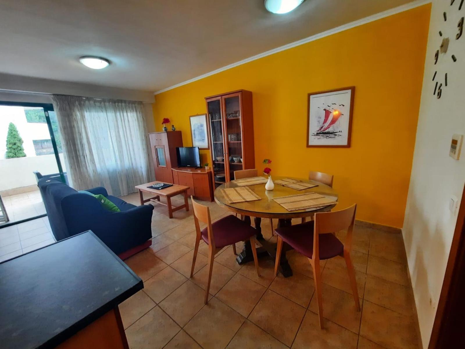 Costa Appartement *
