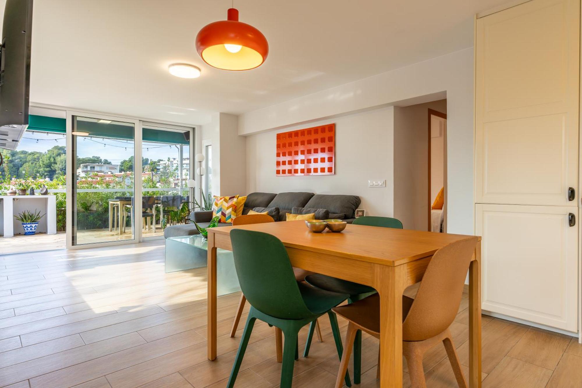 Luxury Designer Front Two Bedroom * Salou