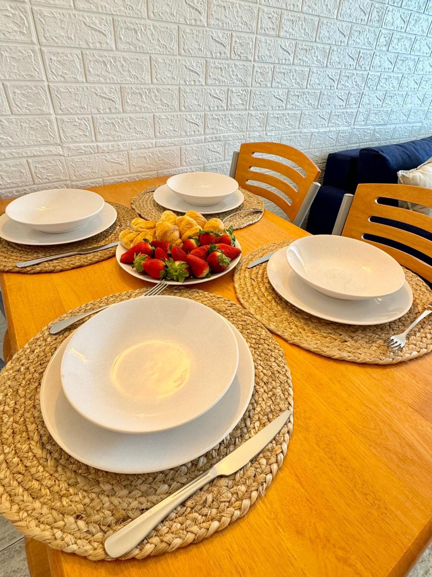 Completo Junto A La Playa Apartamento