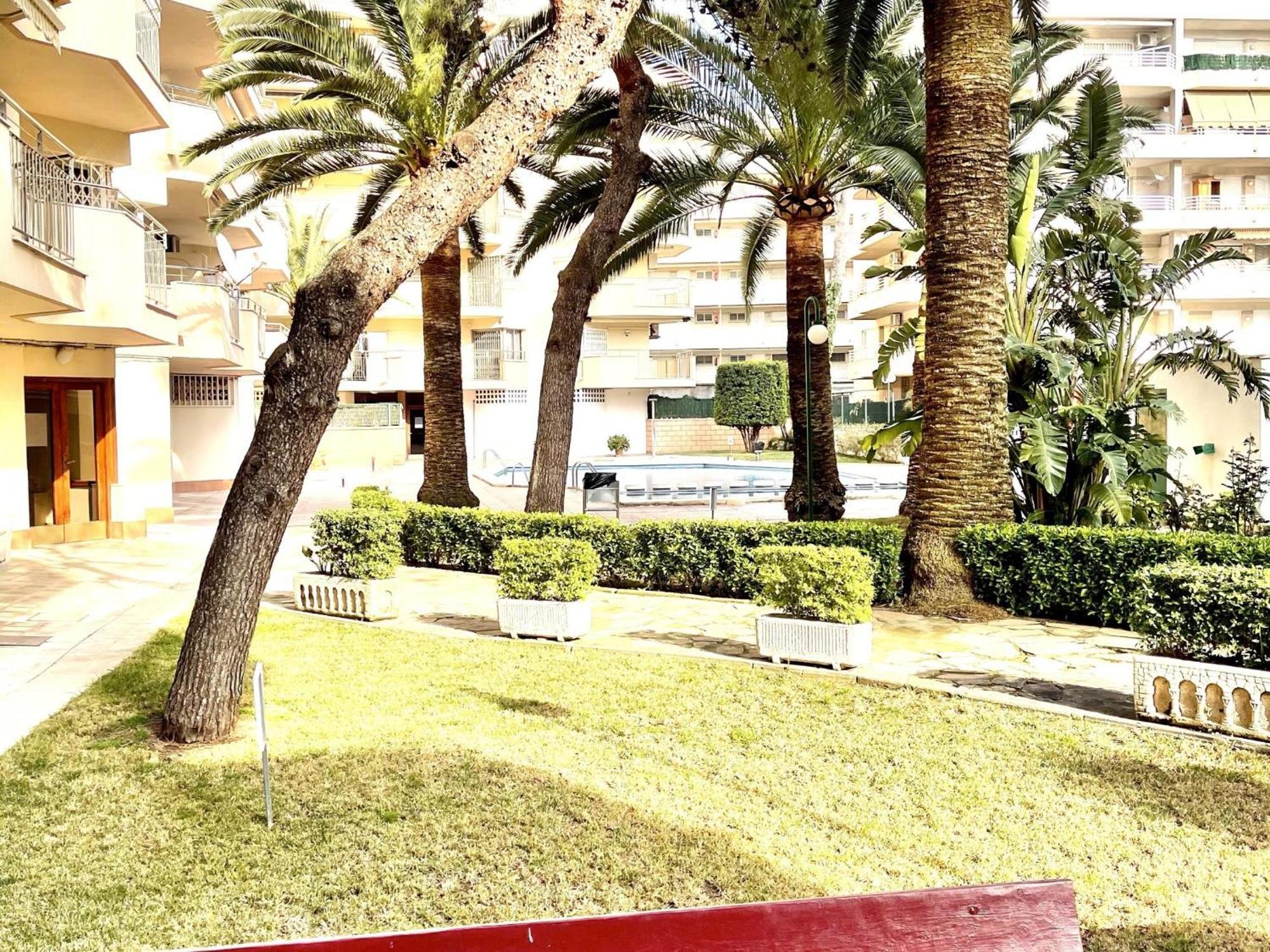 Apartbeach Sol Y Playa 245 Climatizado Vistas Piscina * Salou
