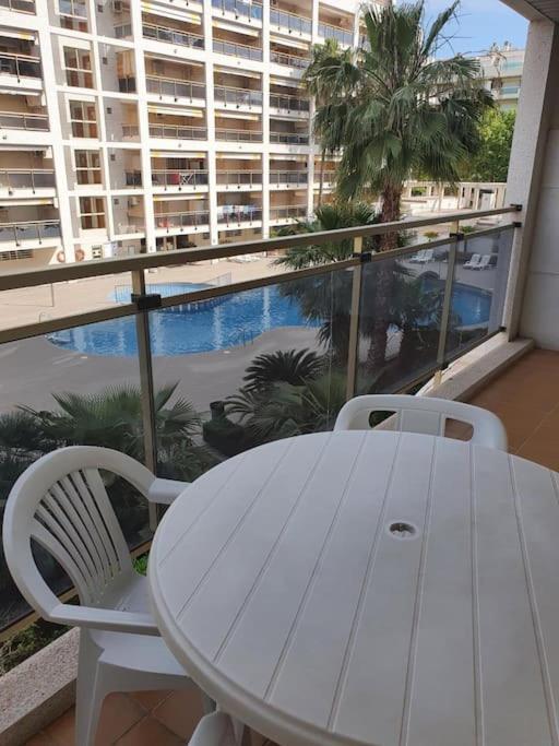 Centro De Salou-2 Minutos De La Playa-wifi-piscina Apartamento Salou