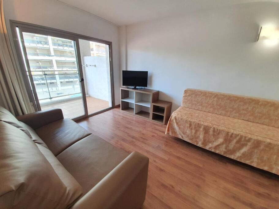 Apartamento Centro De Salou-2 Minutos De La Playa-wifi-piscina