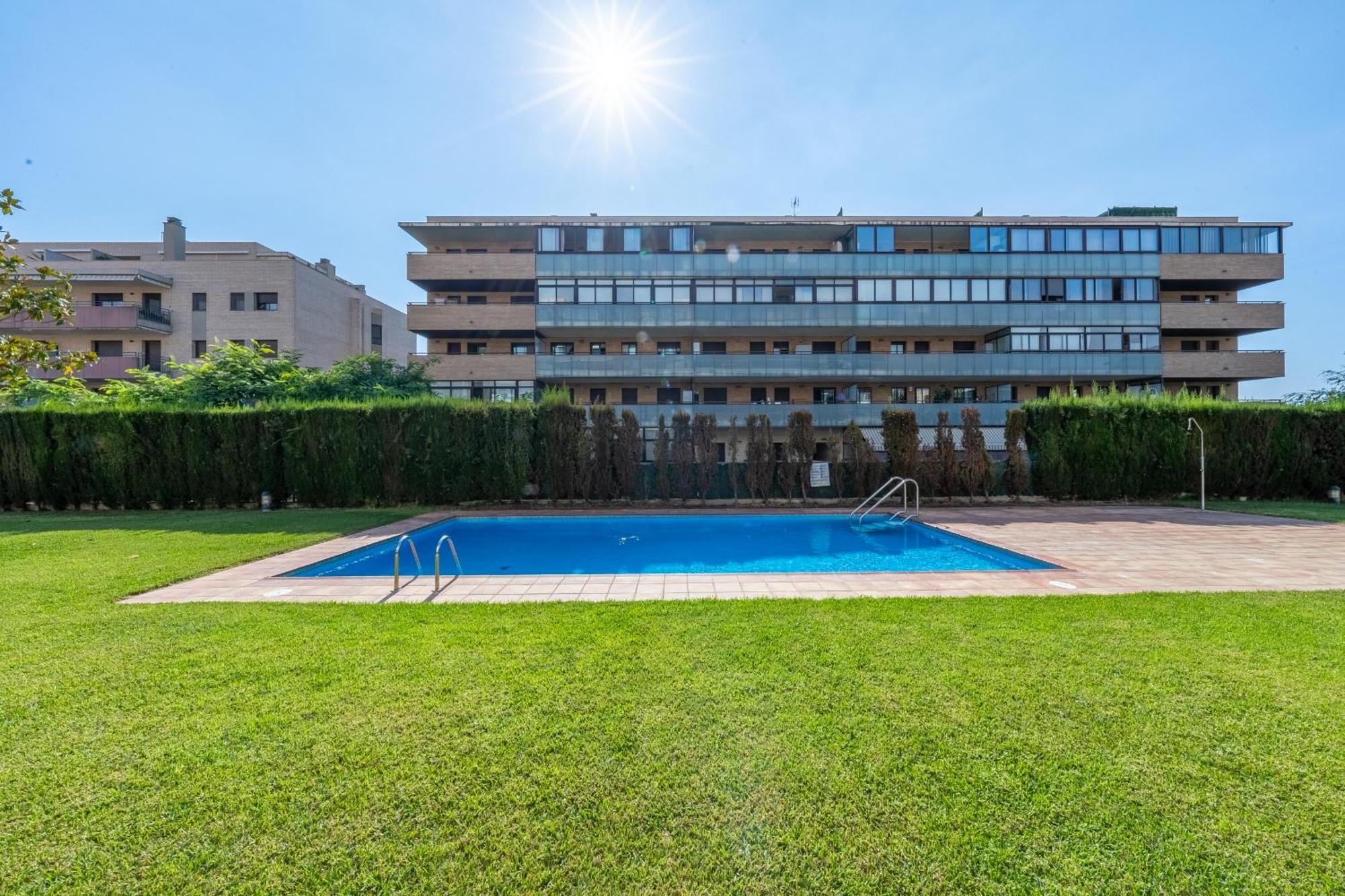 Apartamento Familiar Con Jardin Y Piscina En Apartamento Salou