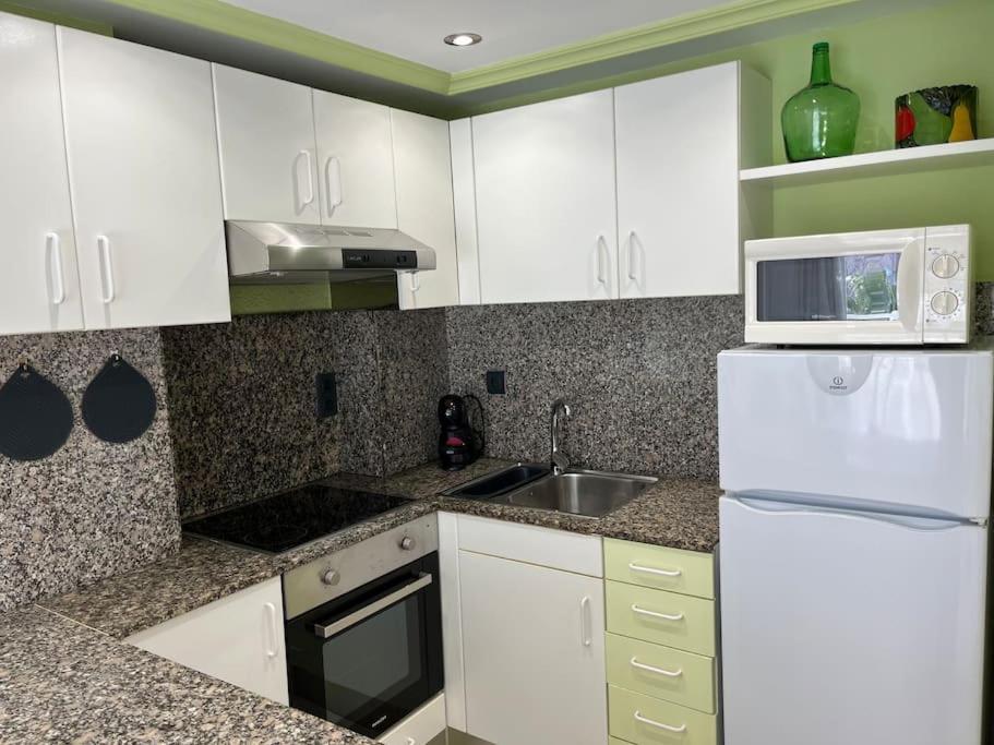Center-pool-relax-2bed-portaventura-aa9 *