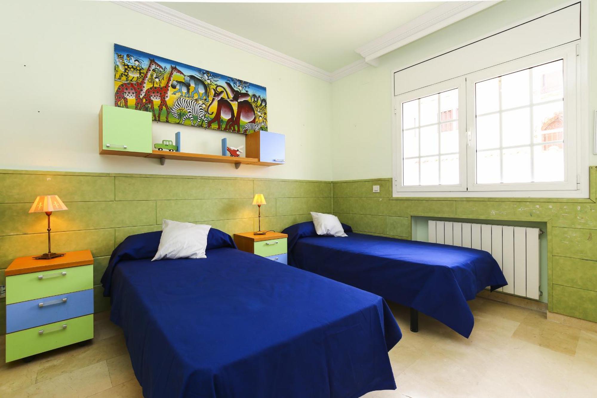 Viladomat Planetcostadorada Villa *