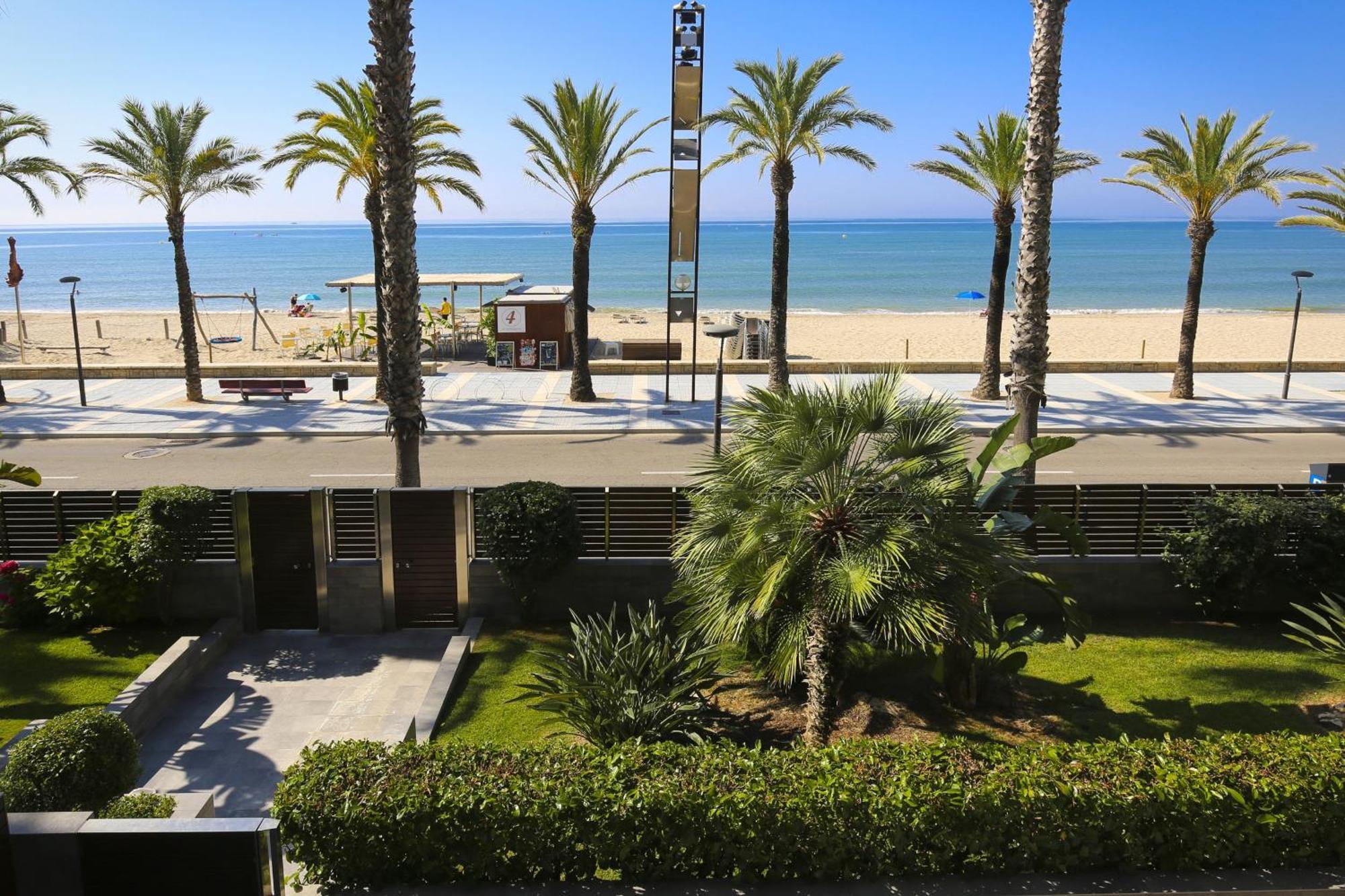 Appartement New Soluxe Only Families Planetcostadorada Salou