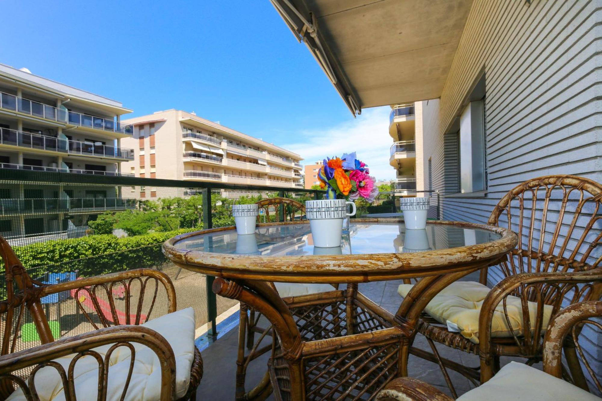 Apartamento Joel One Only Families Planet Costa Dorada Salou
