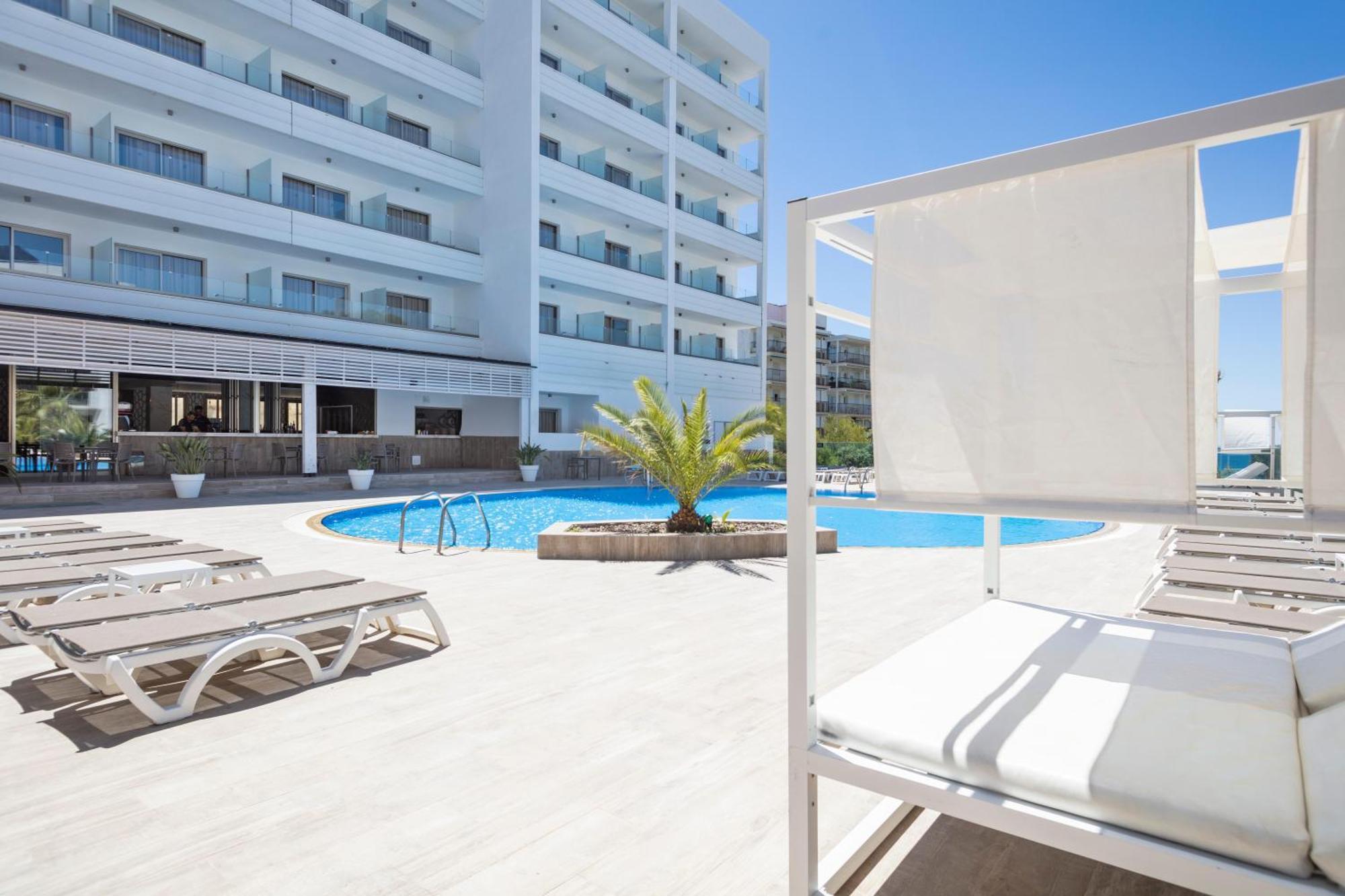Punta Dorada 4*