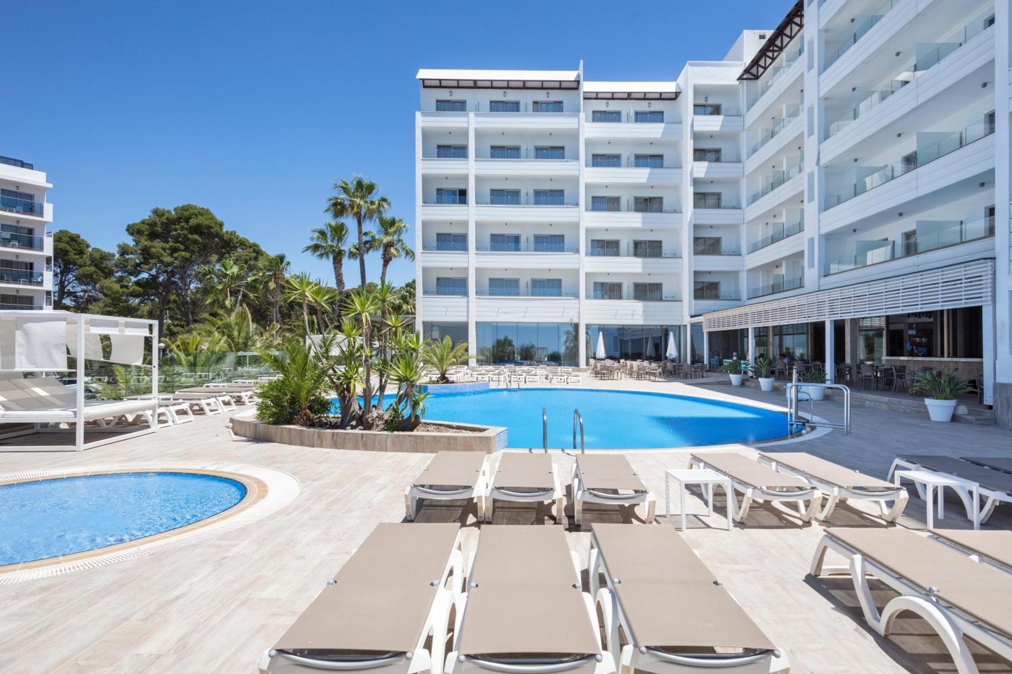 Hotel Punta Dorada