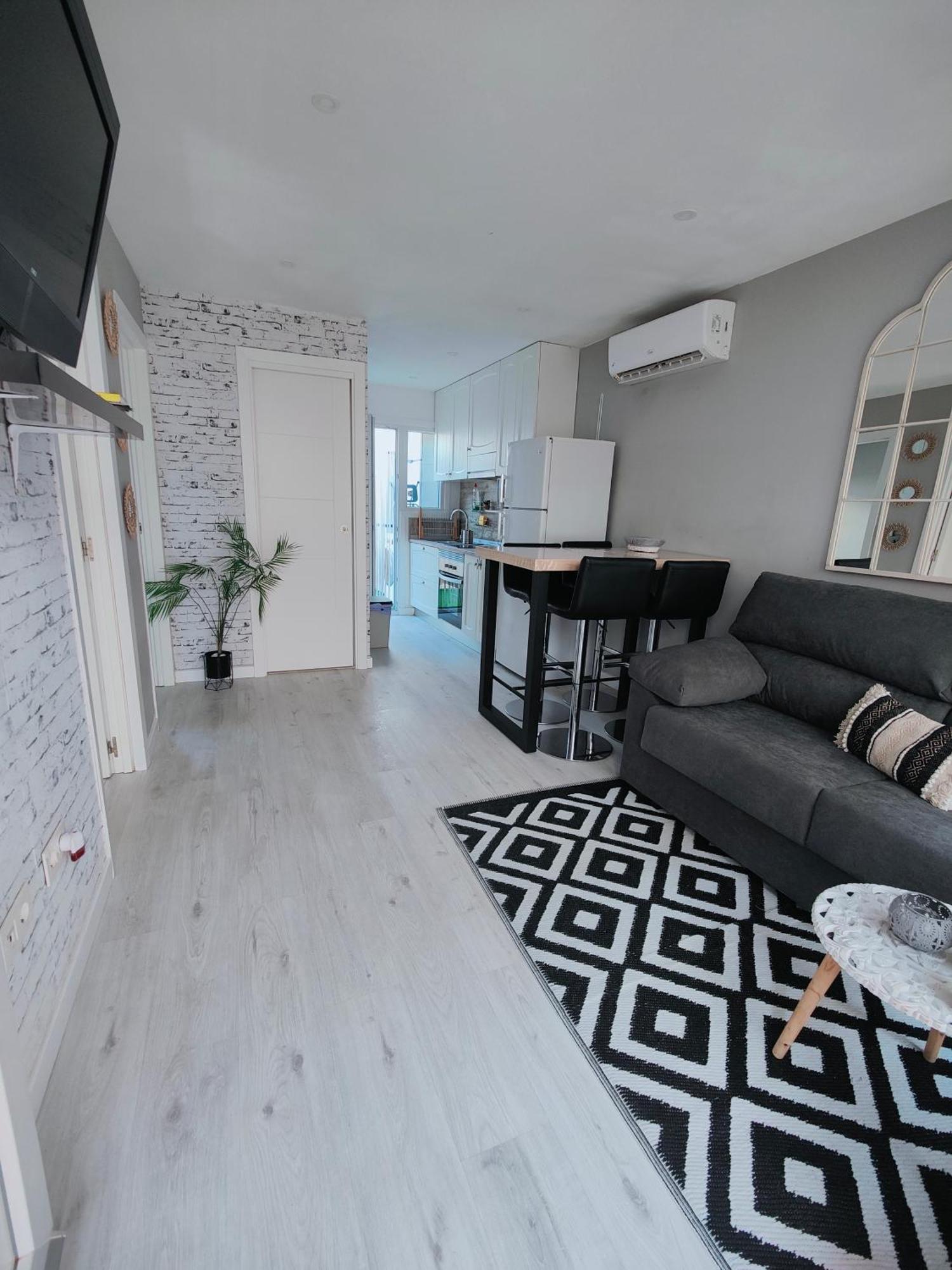Apartamento Jardines De Babilonia! Wifi! Playa! Port Aventura! *