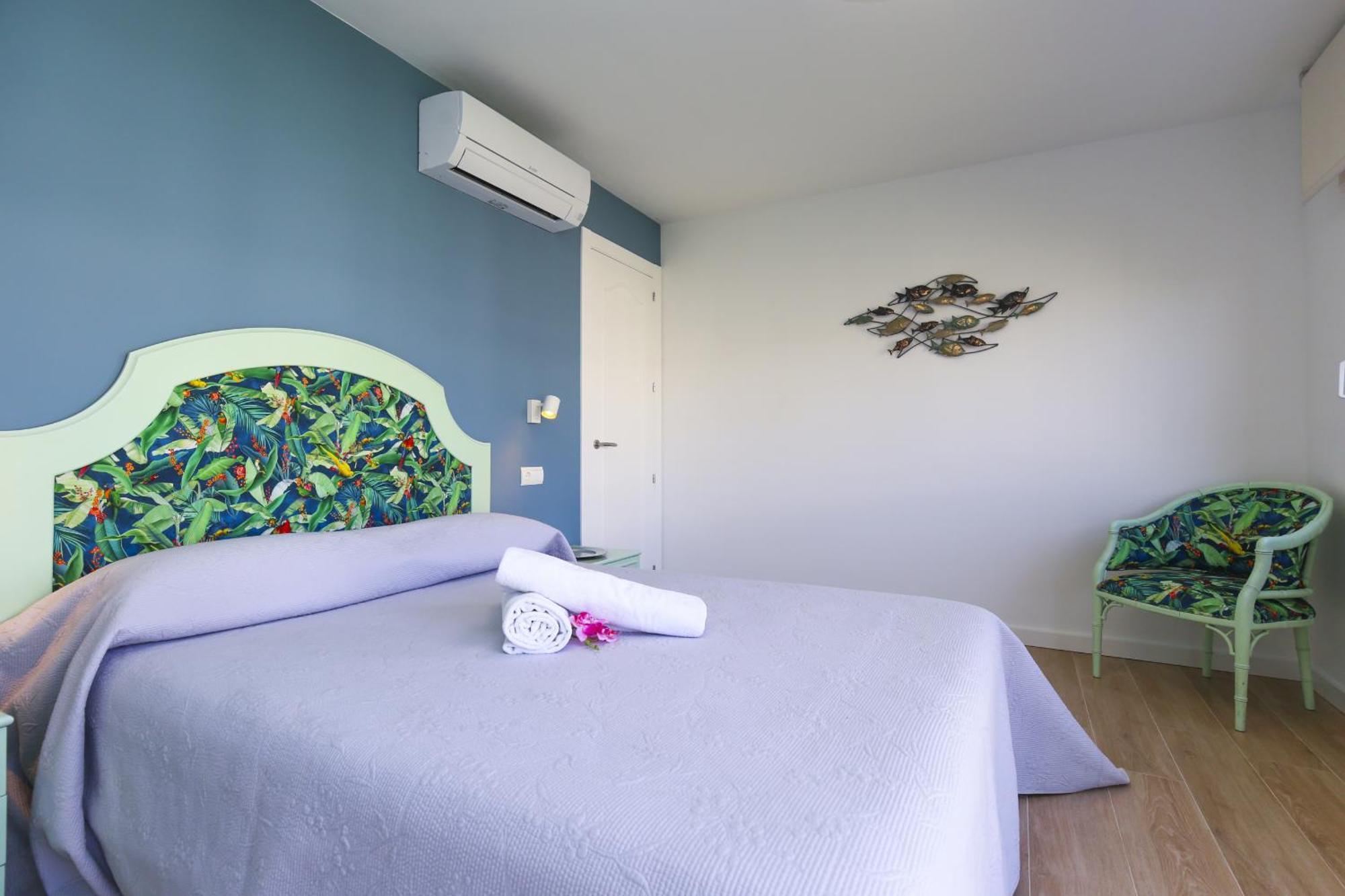 Tous 3 Only Families Planetcostadorada Apartamento *