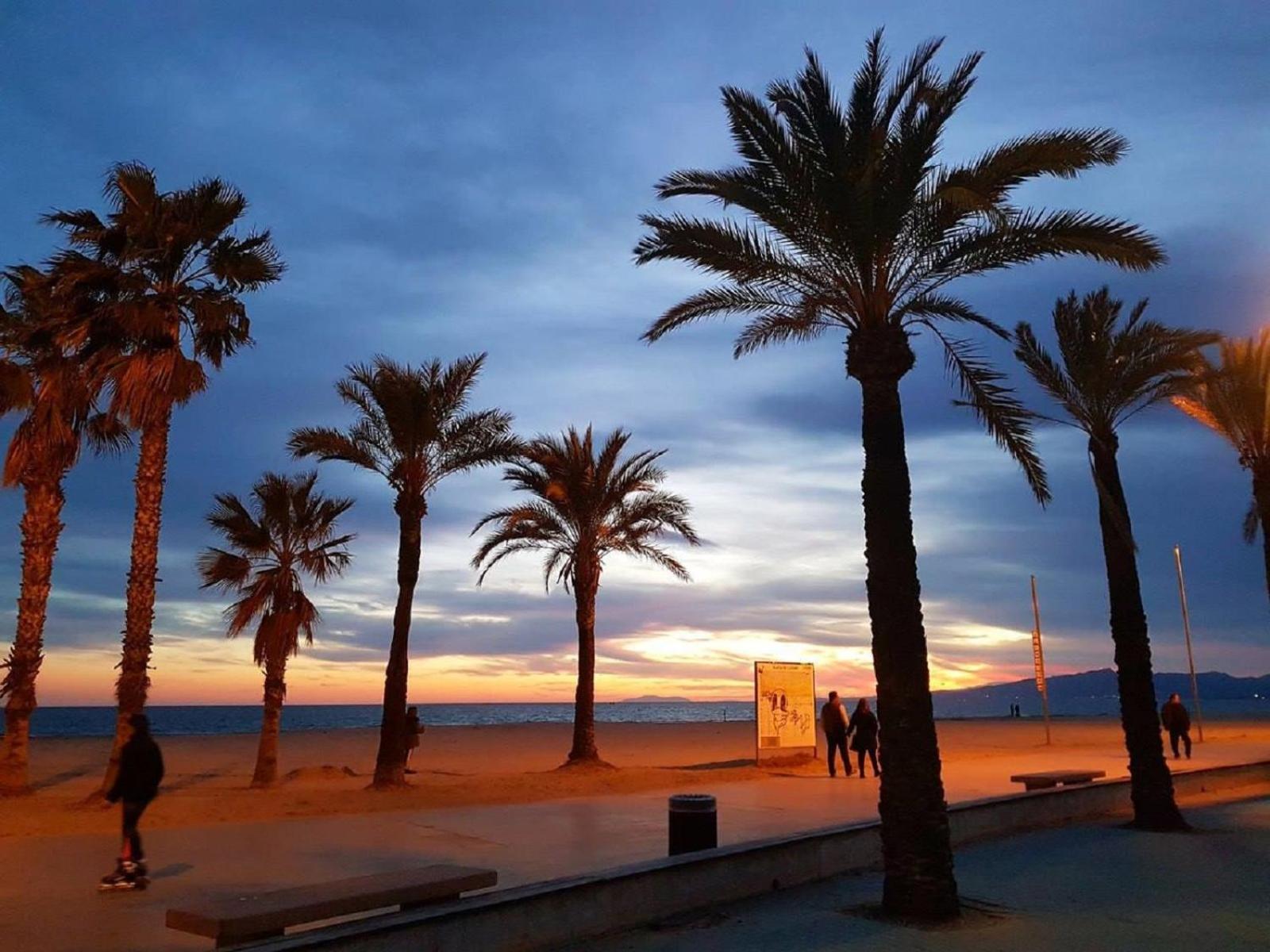 Tous 3 Only Families Planetcostadorada Apartamento Salou