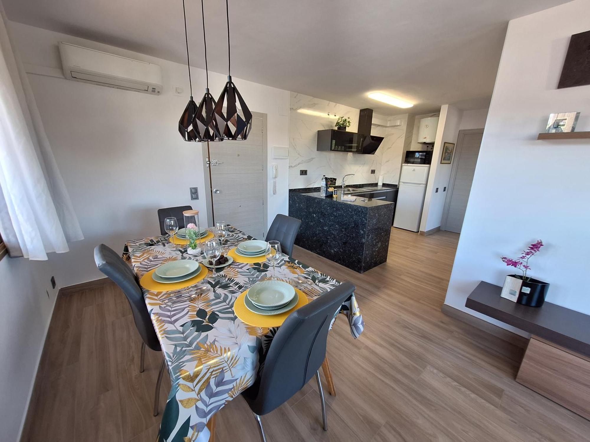 Apartamento Con Piscina