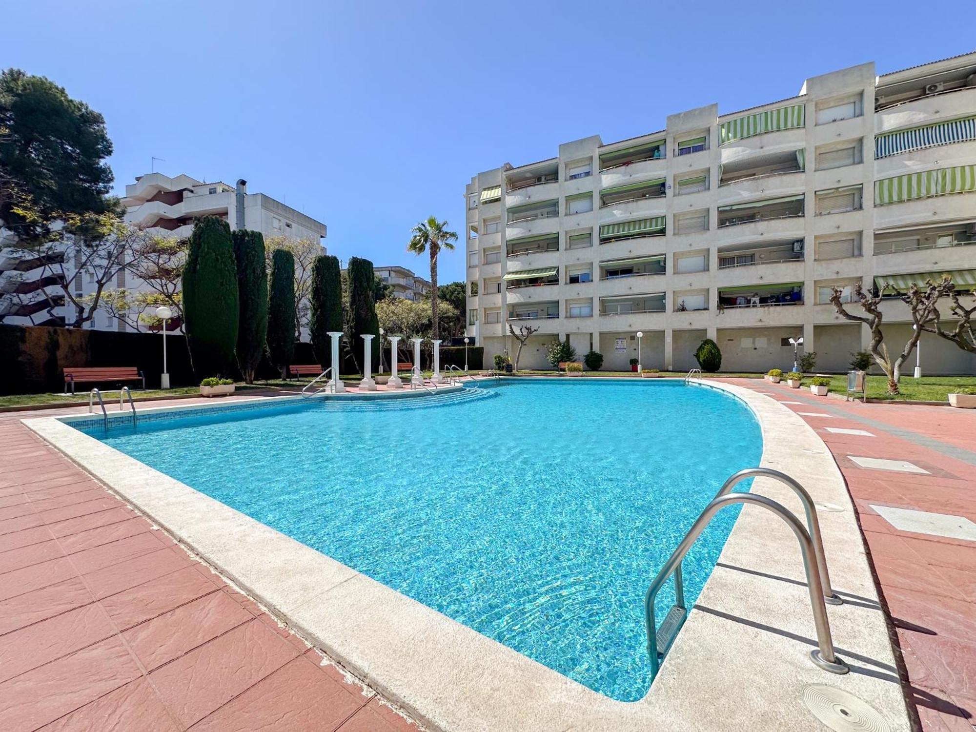 Rentalmar Marathon Apartment *