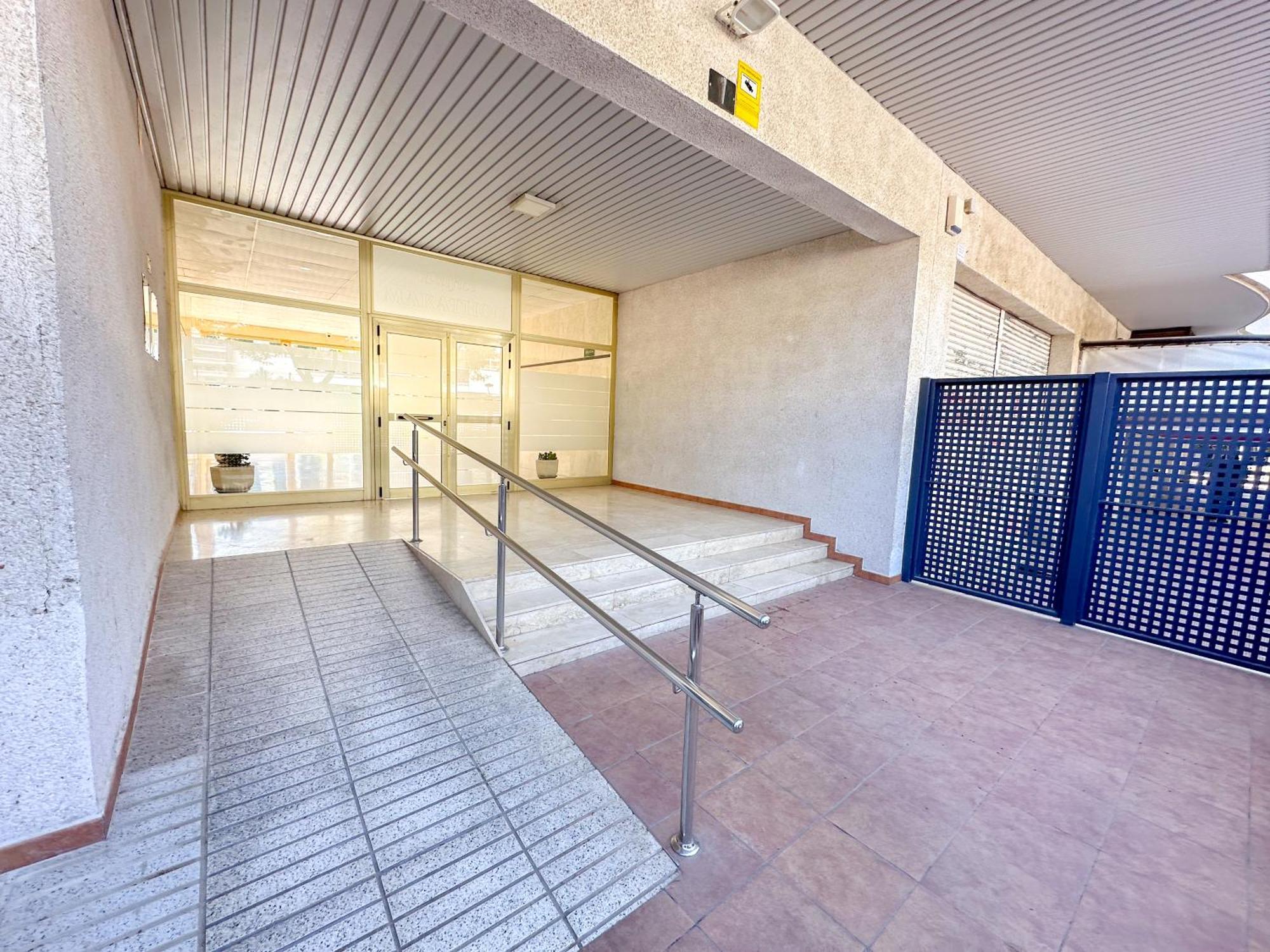 Rentalmar Marathon Apartment