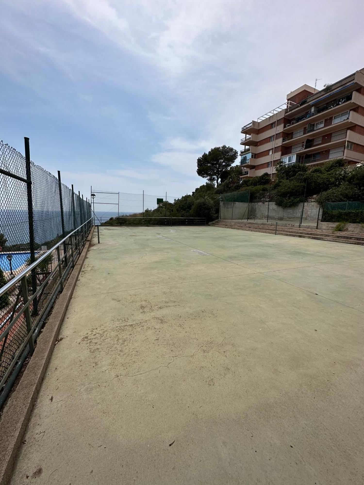 2 Cap * Salou
