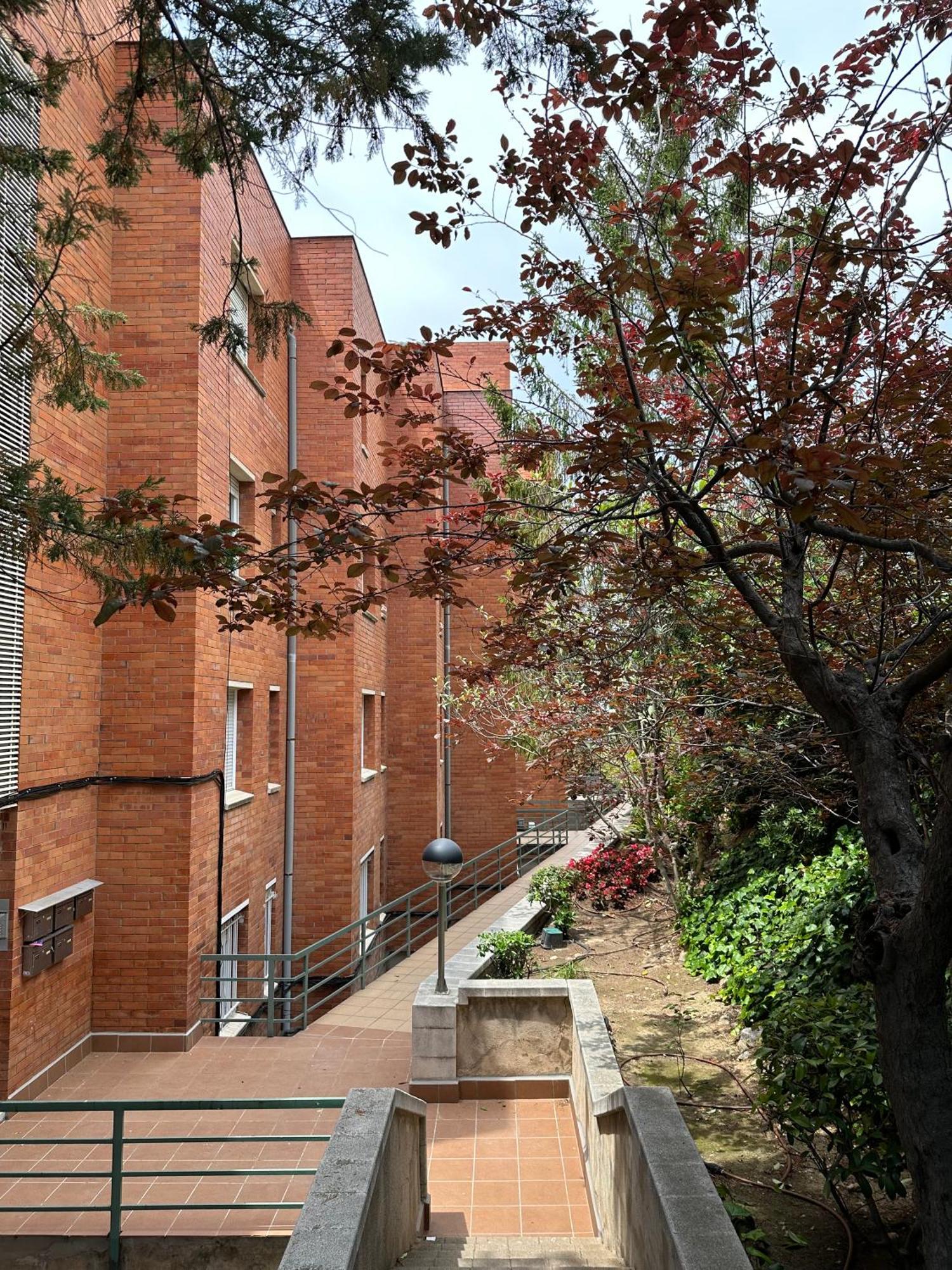 2 Cap Apartment