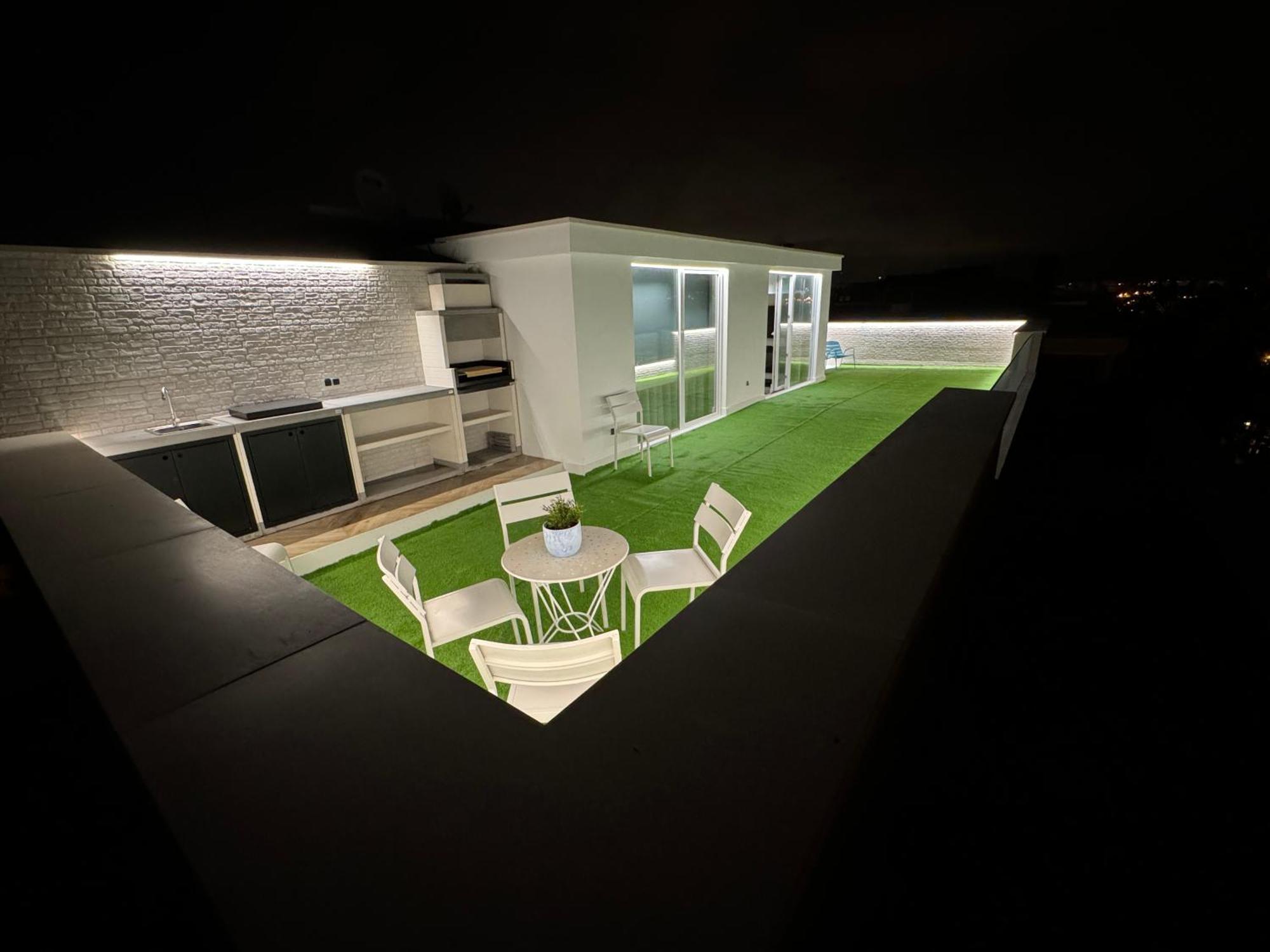 Fabulous Front Sea Penthouse * Salou