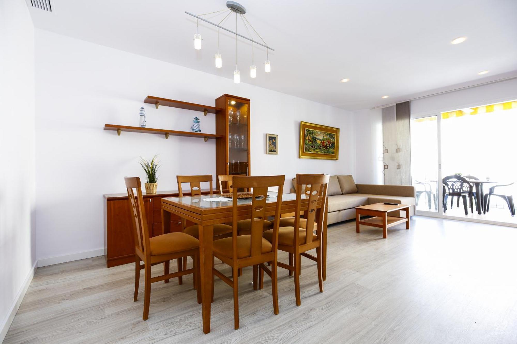 New Queens 2a Planetcostadorada Apartamento