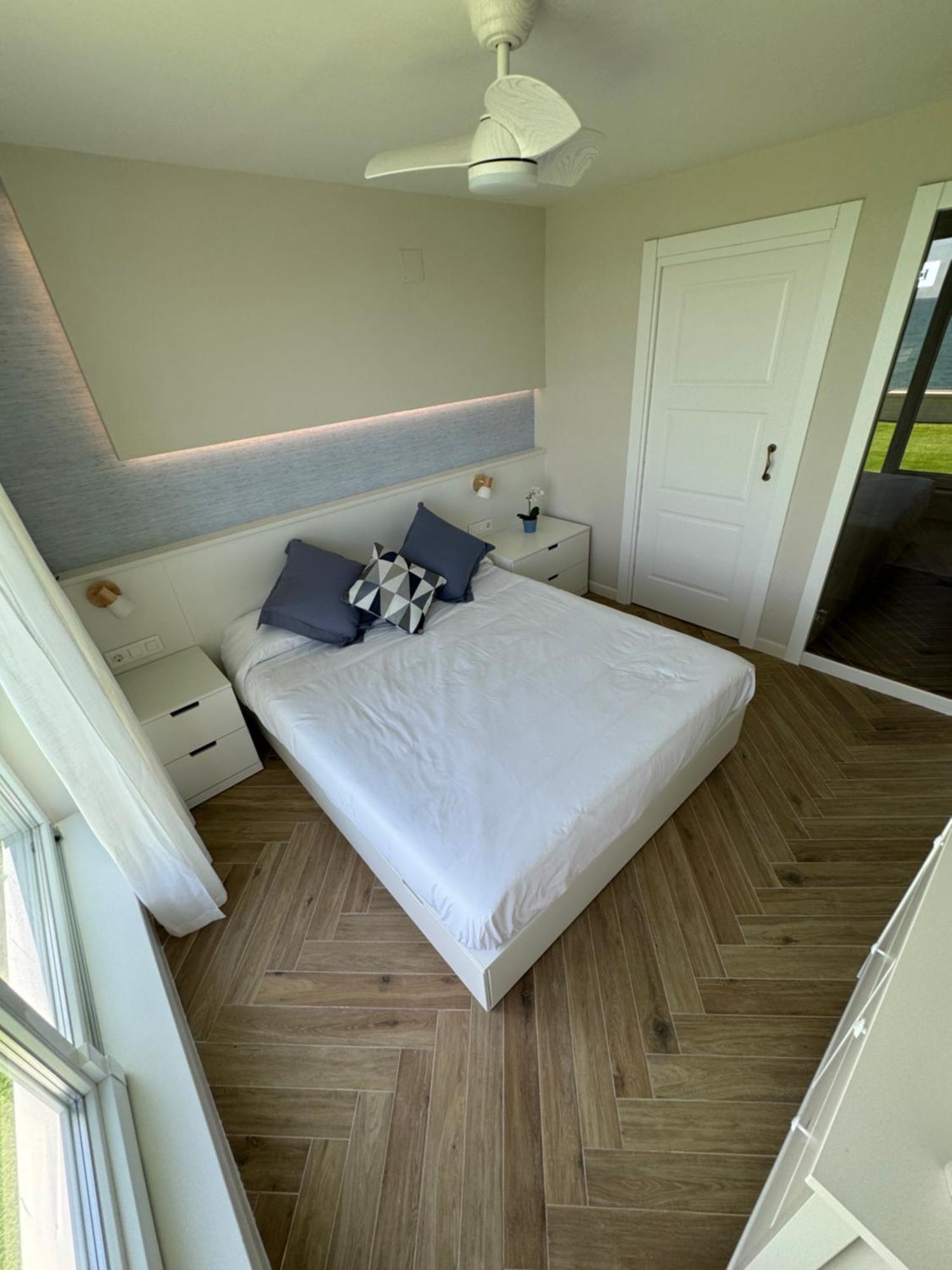Fabulous Front Sea Penthouse Apartamento Salou