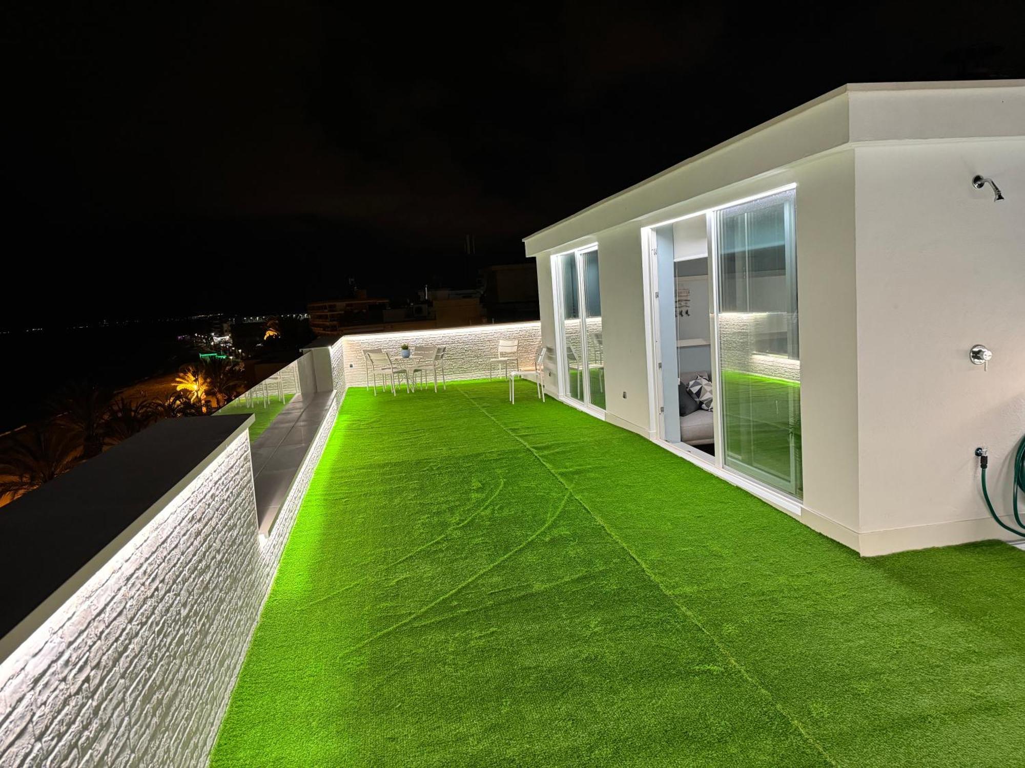 Apartamento Fabulous Front Sea Penthouse