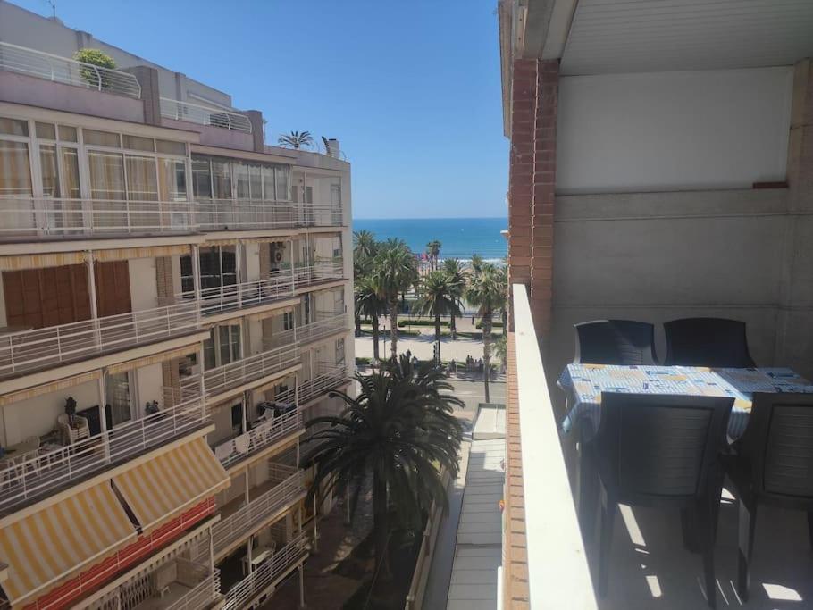 Apartamento Casa Maitea, Playa Levante Primera Linea De Mar Salou