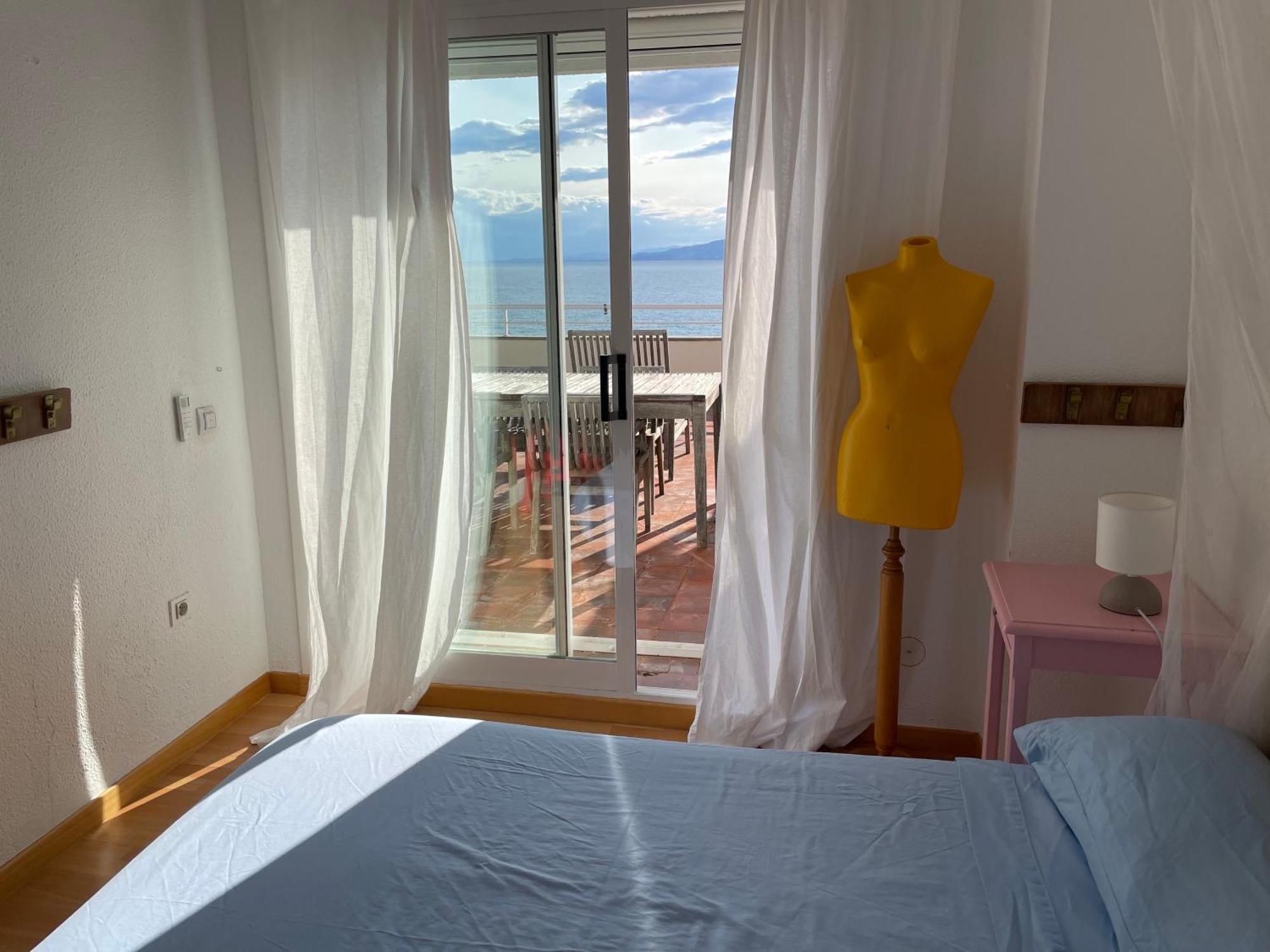 Rits Beachfront Appartement *