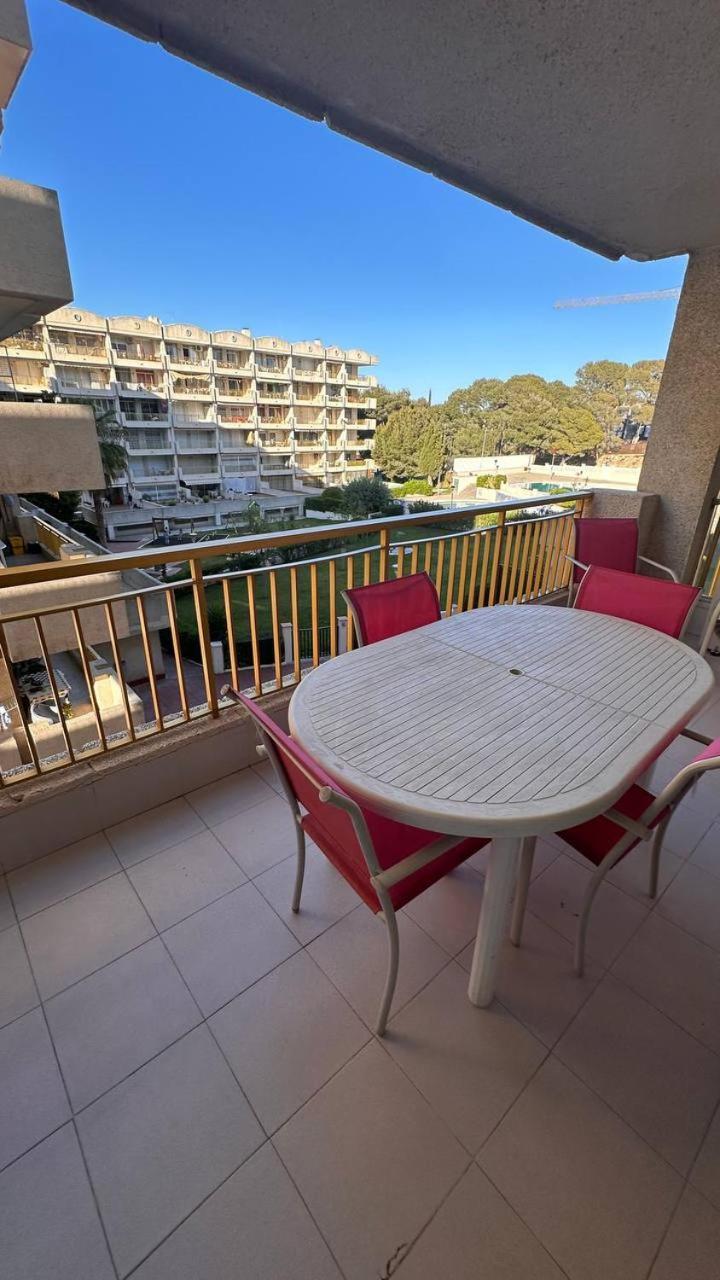 Apartamento Residencial En Cerca De Port Aventura