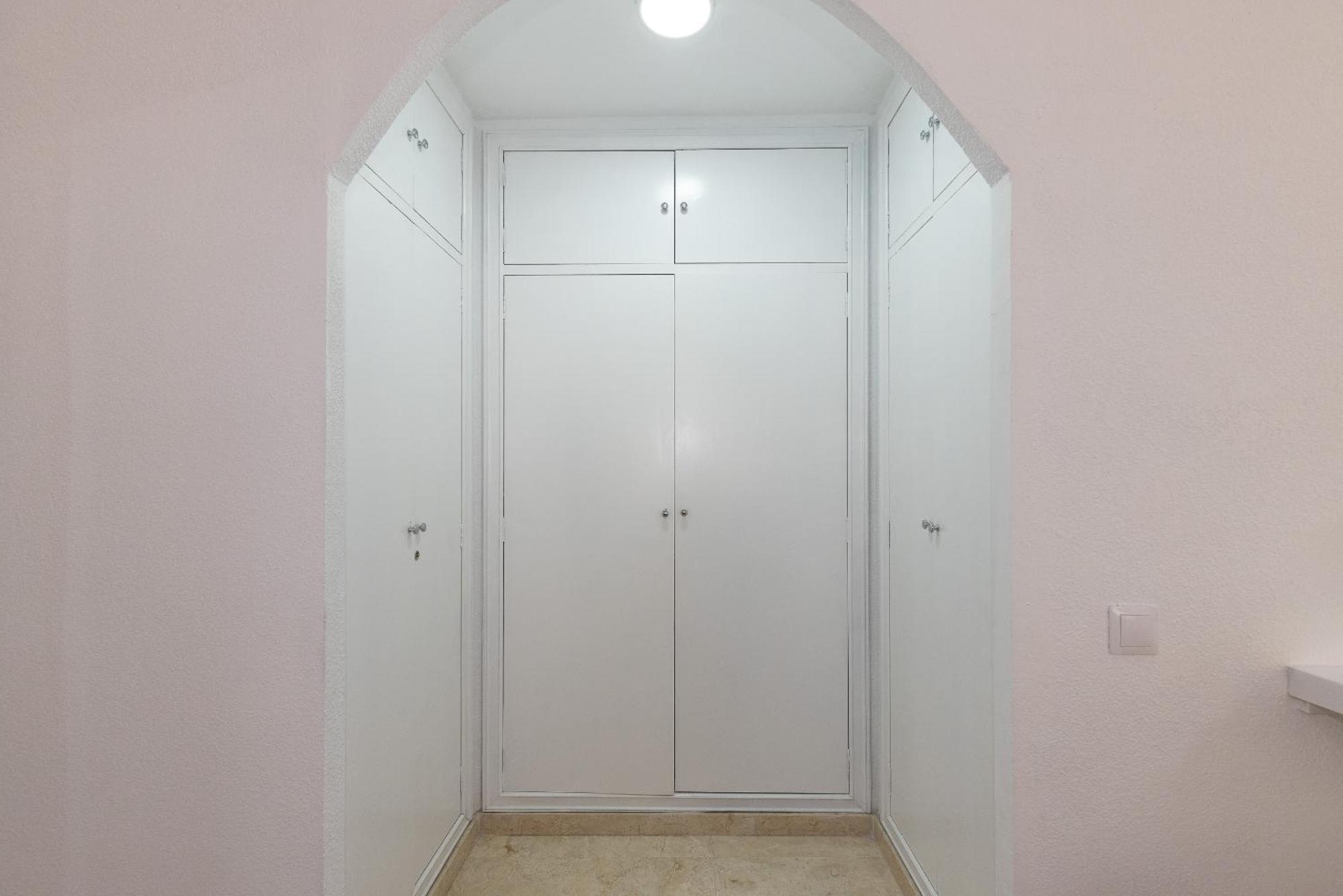 Uhc Michelangelo Apartment