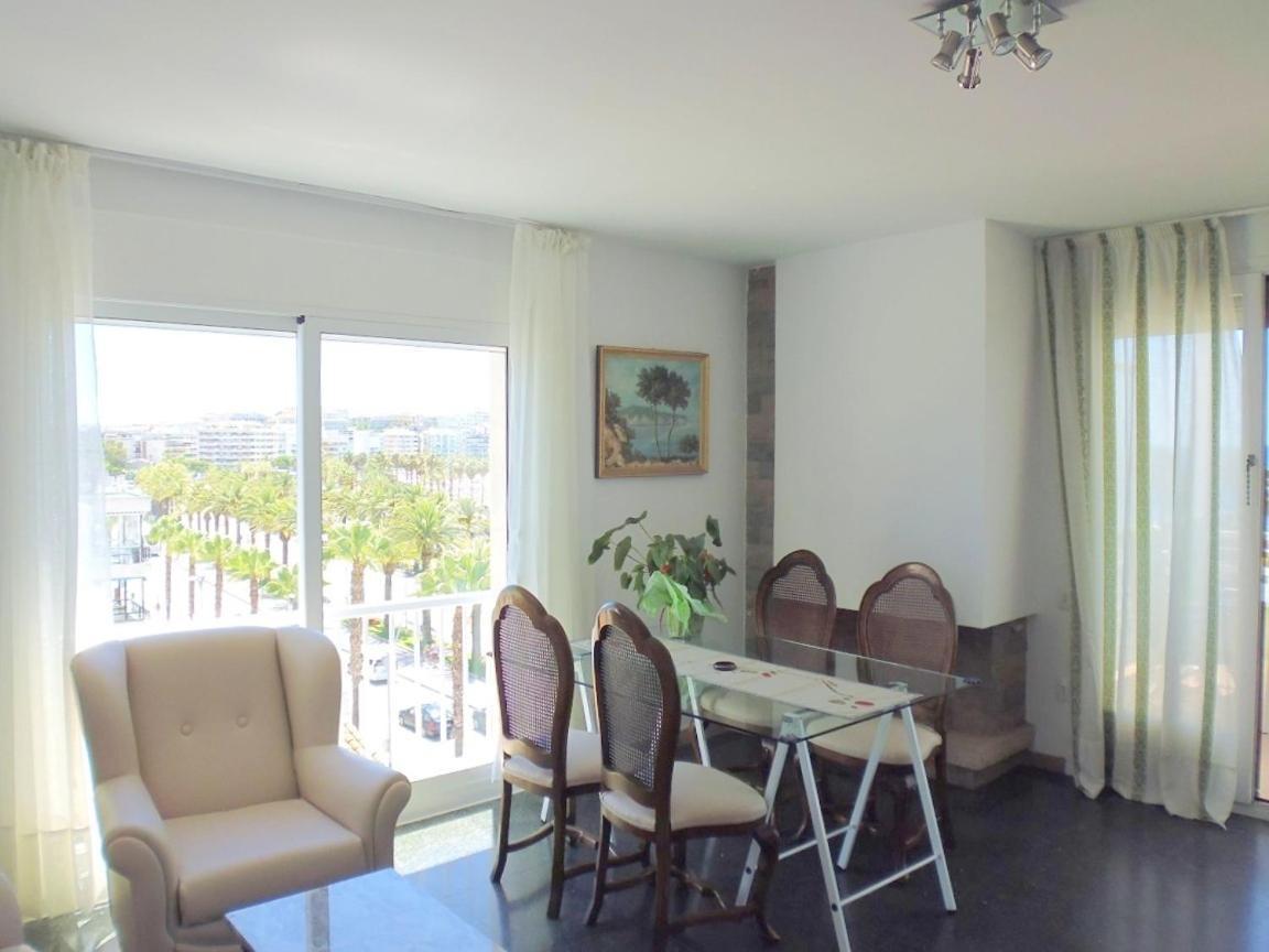 Zeus Alexis Frontal Appartement Salou