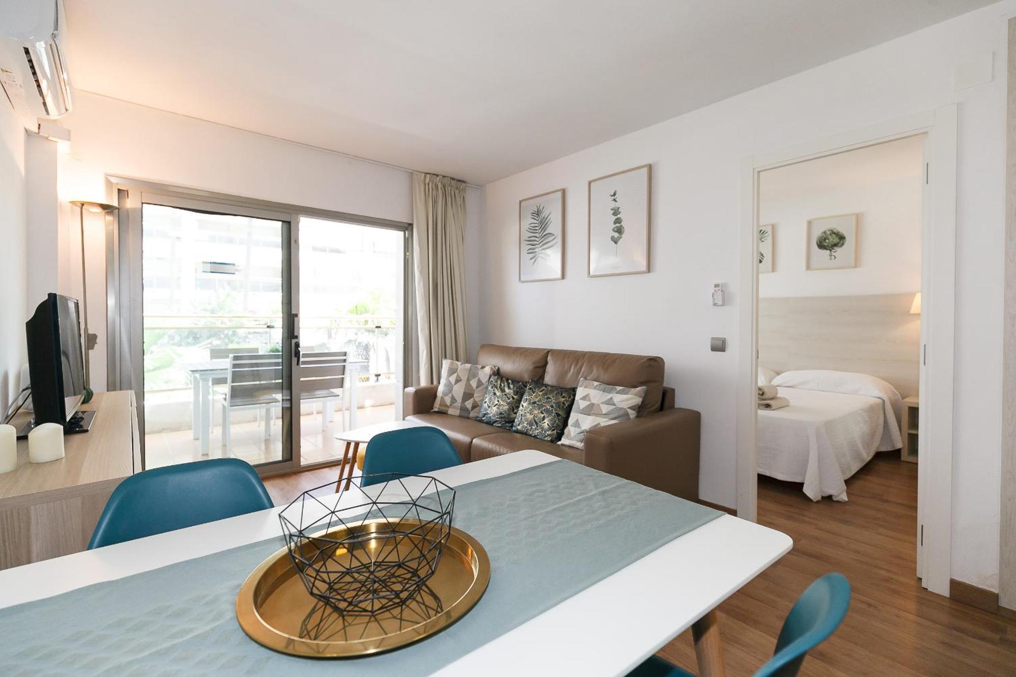 Apartment Uhc Michelangelo Salou