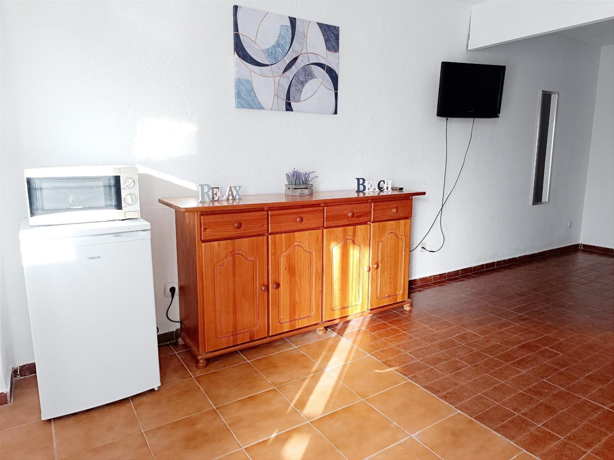 Estudios Alboran Salou, Playa 100m! 6a Planta Apartamento *