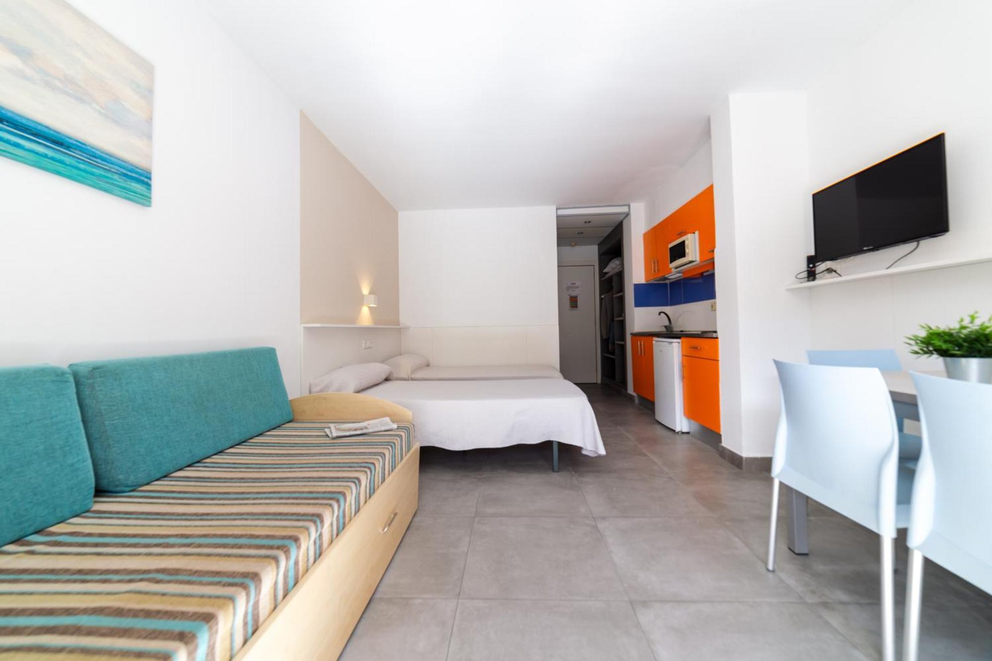 Inter 2 Apartment *