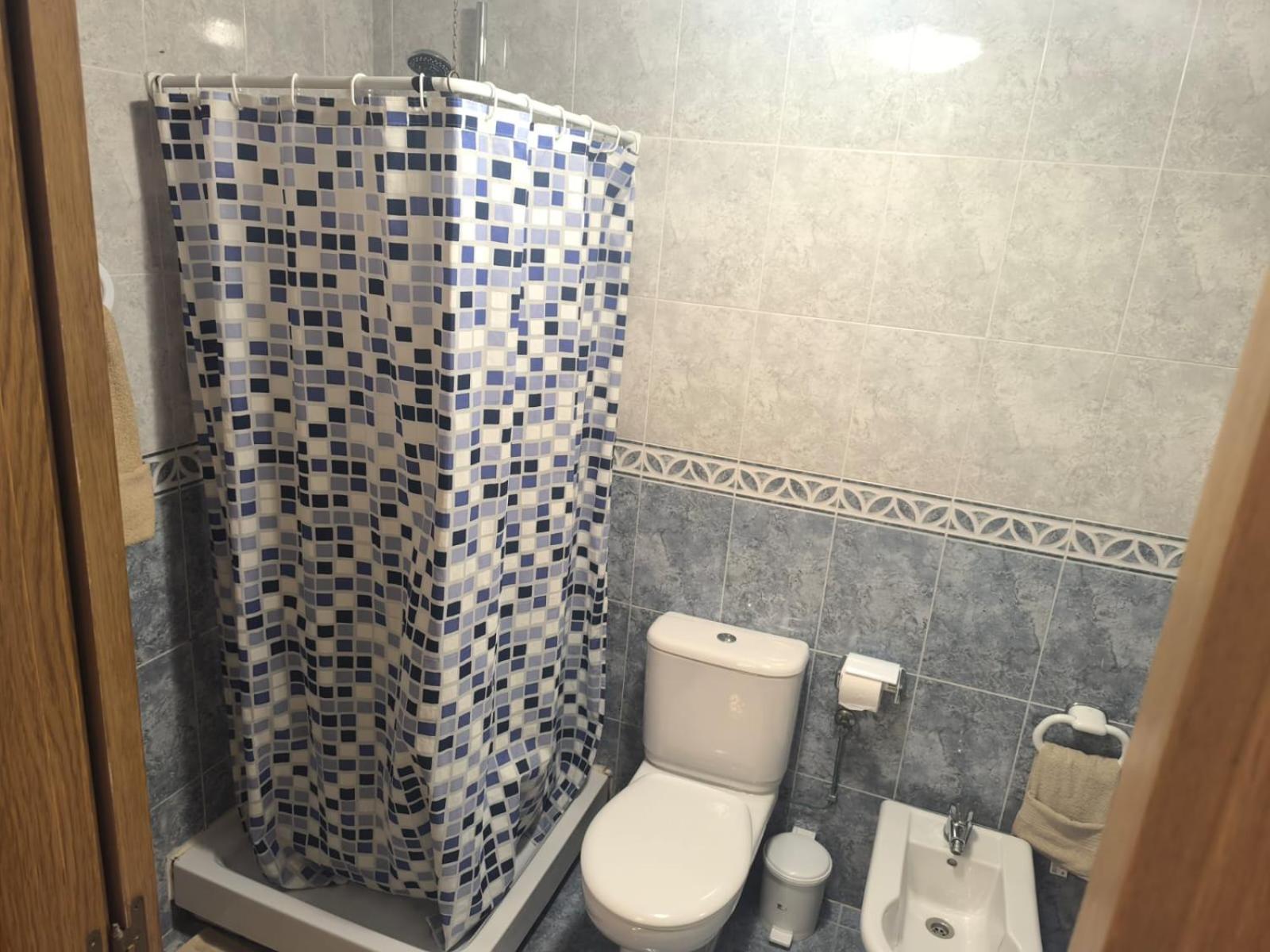 Apartamento En El Centro De Salou, Playa , Padel , Tenis Y Piscina, Complejo Larimar *