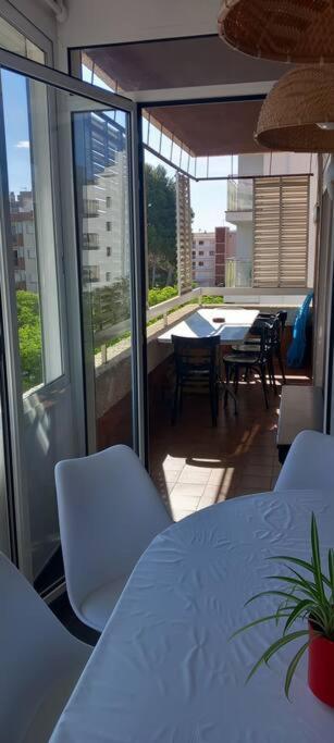 Salou, Port Aventura, Piscina, A 80m Del Mar