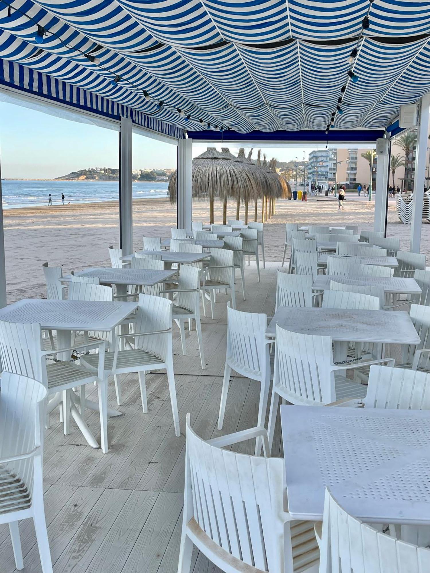 Apartbeach Novelty Climatizado Frente Playa Apartamento *