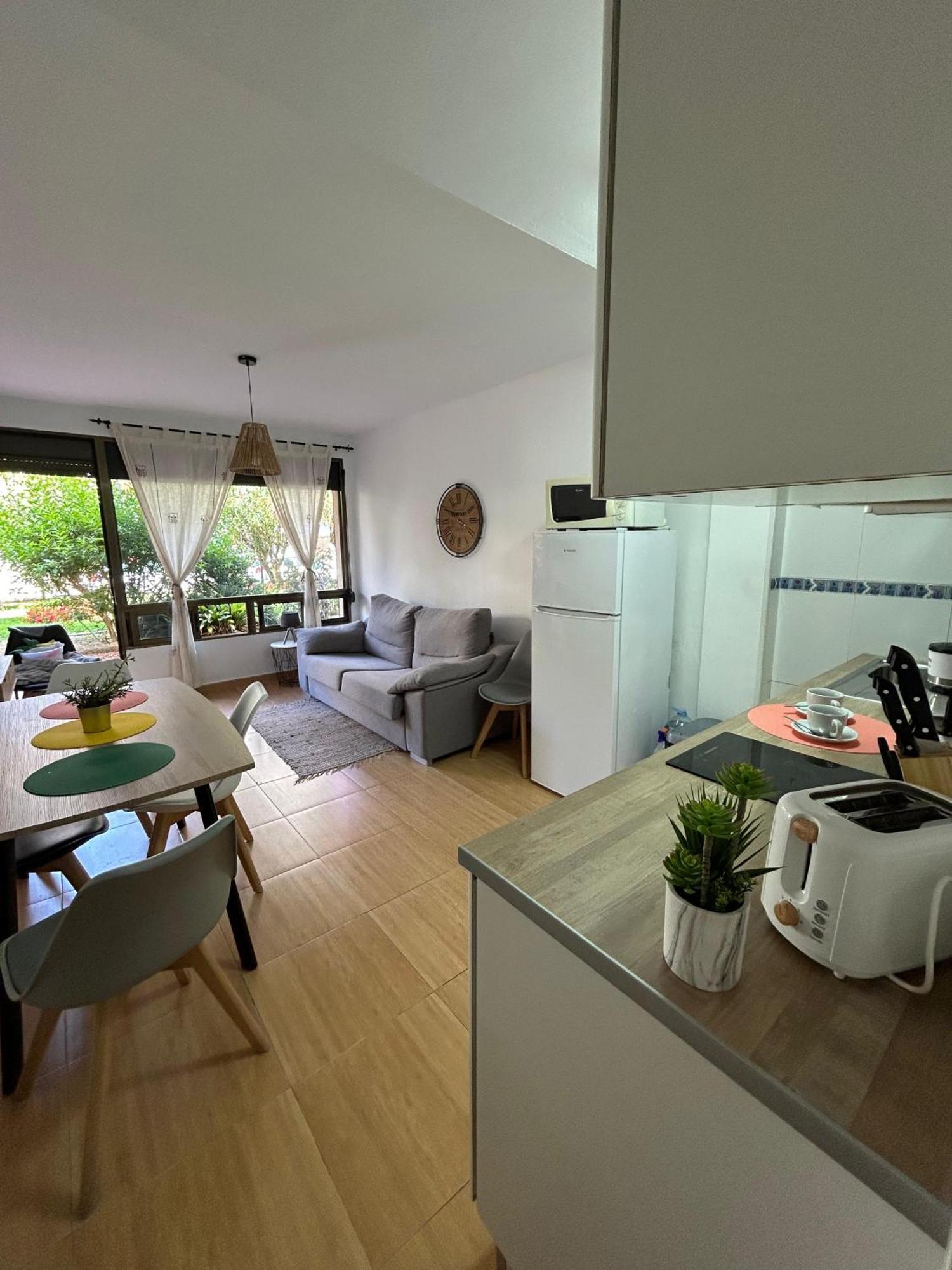 Apartamento Berlin! Paseo Maritimo 2ª Linea De Mar. Appartement *